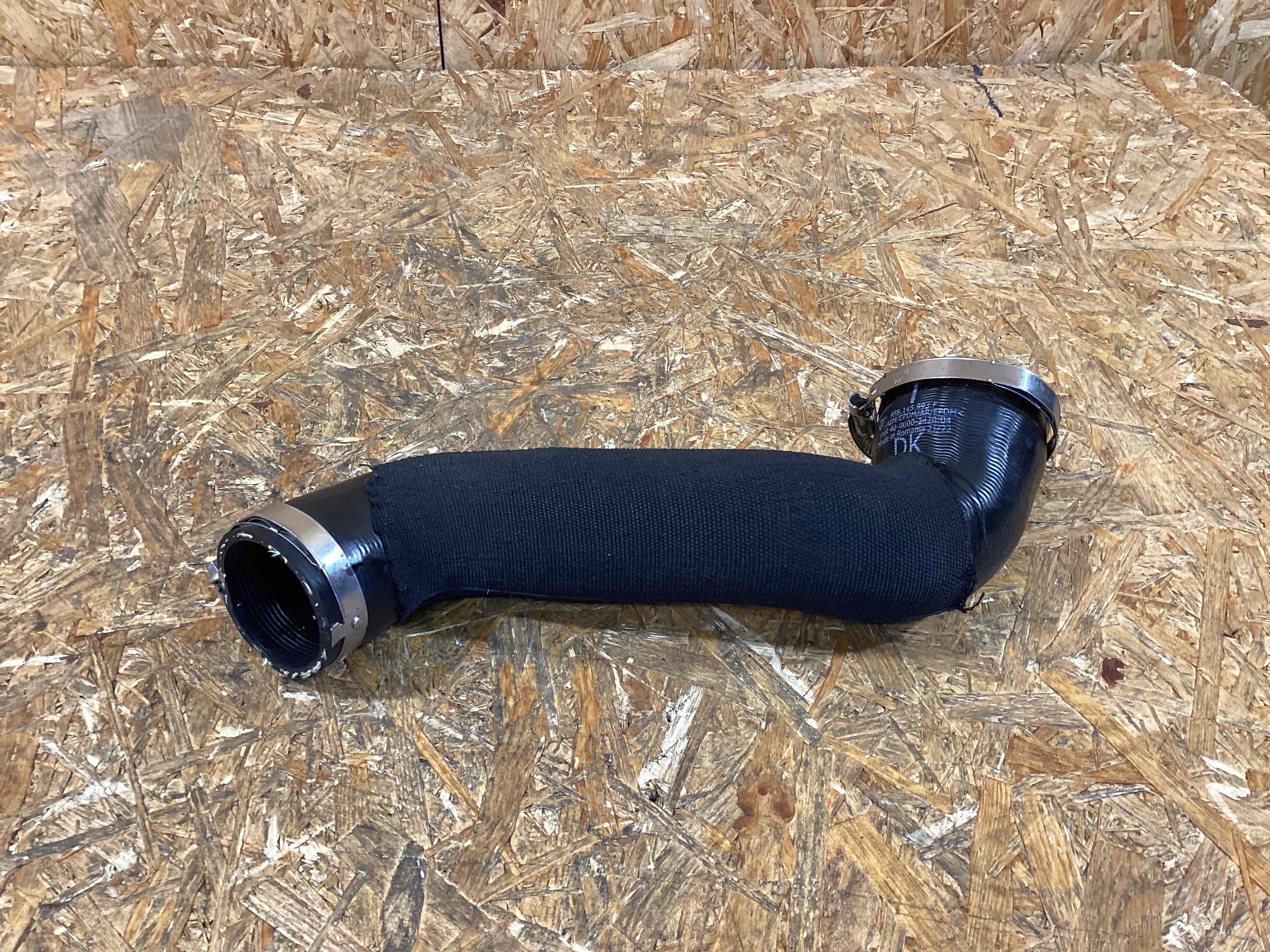 Патрубок Porsche Macan 190226-153