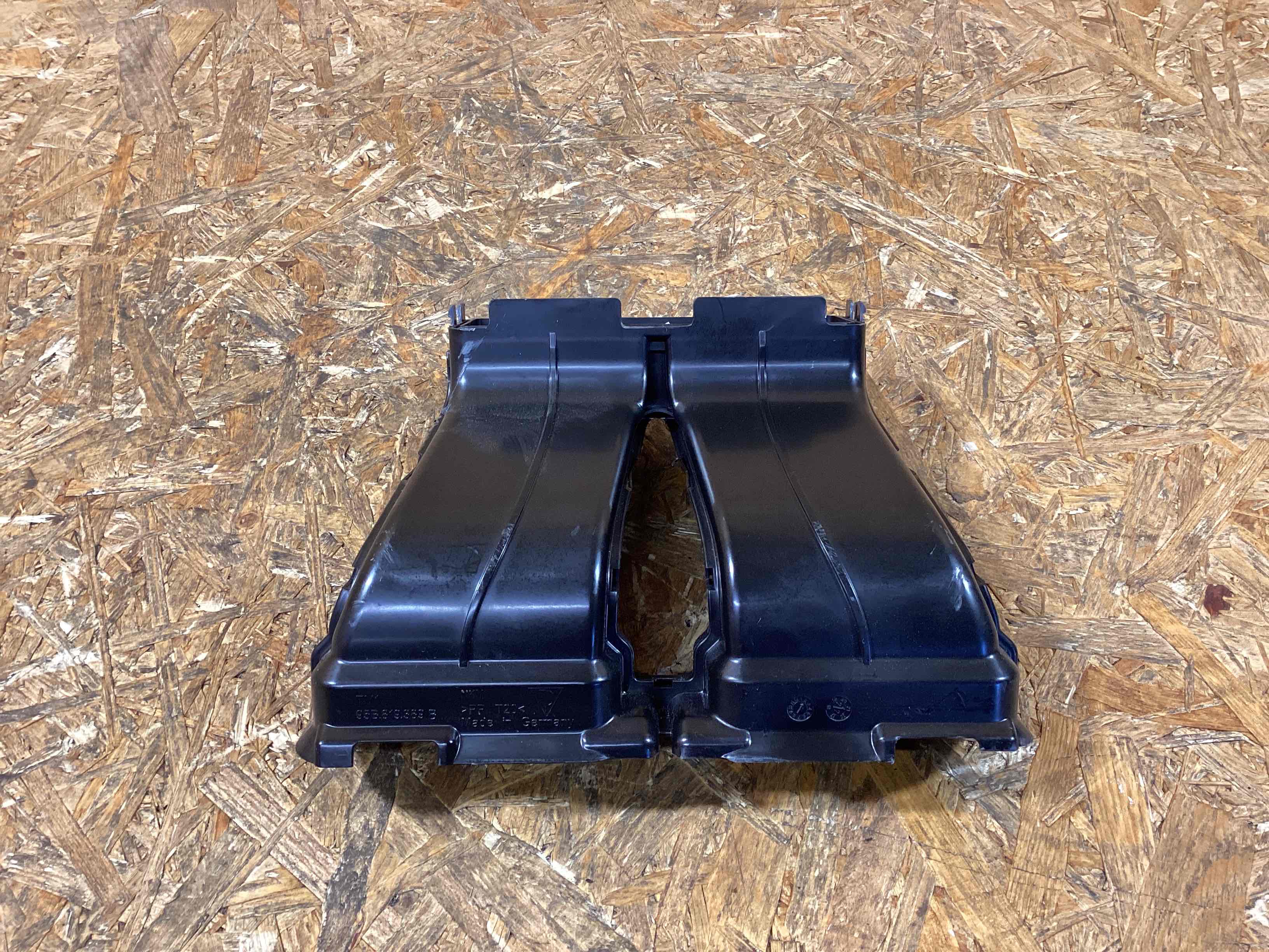 Воздуховод Porsche Macan 190226-156