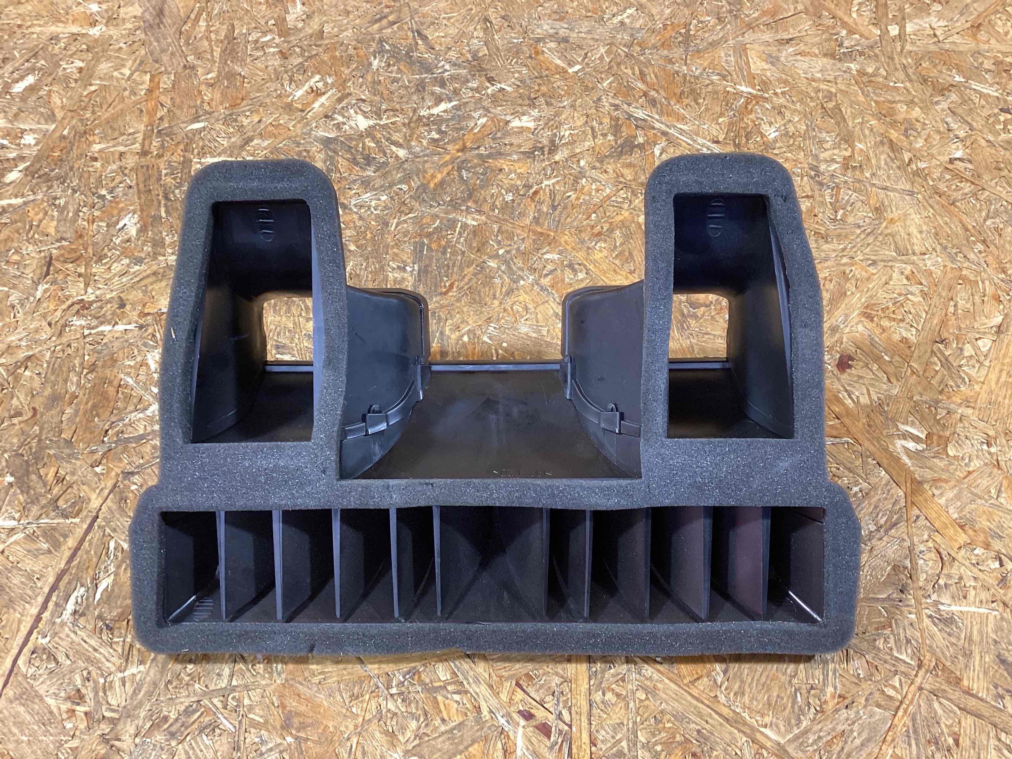 Воздуховод Porsche Macan 190226-157