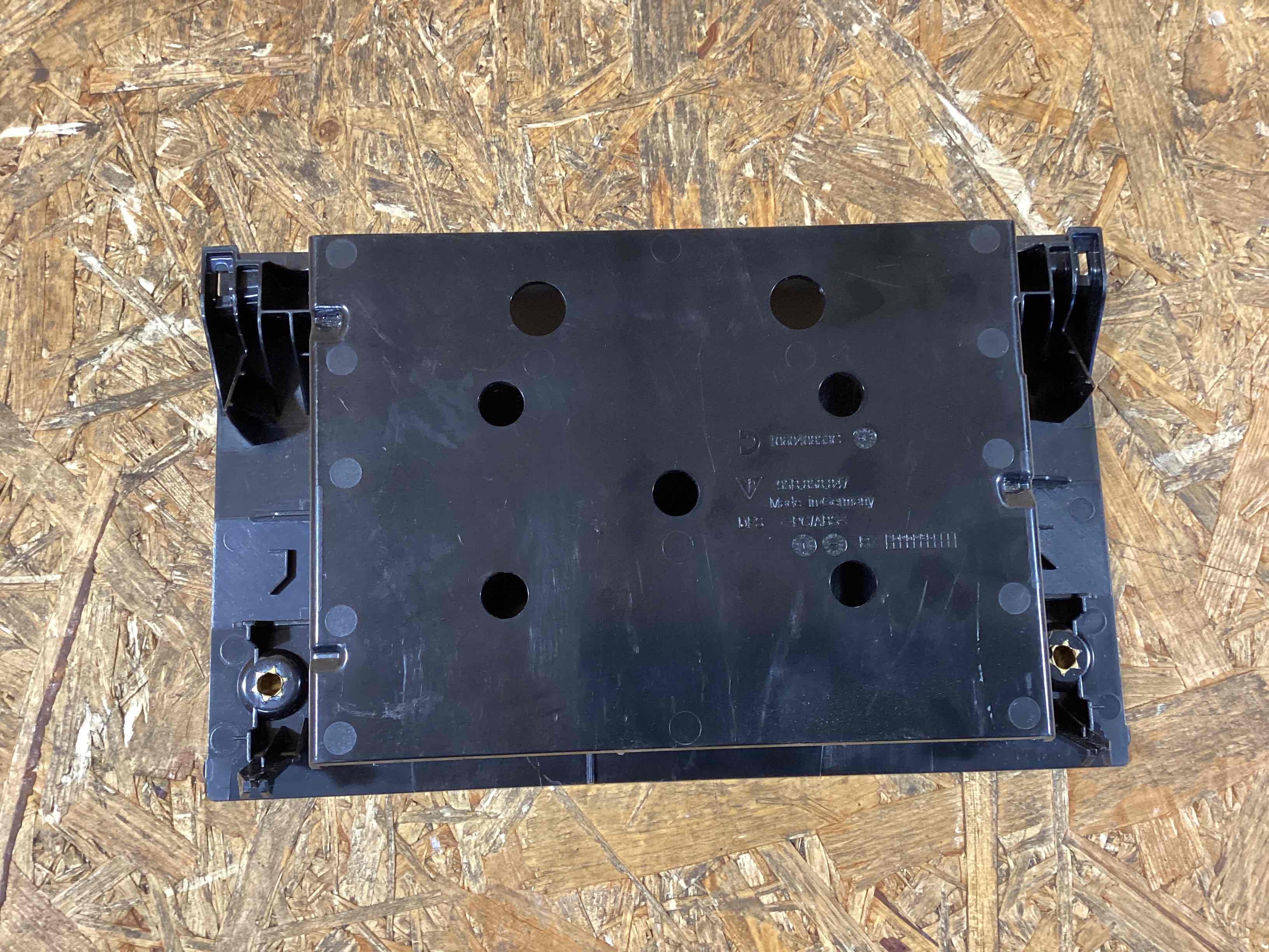 Крепление, кронштейн Porsche Macan 190226-162