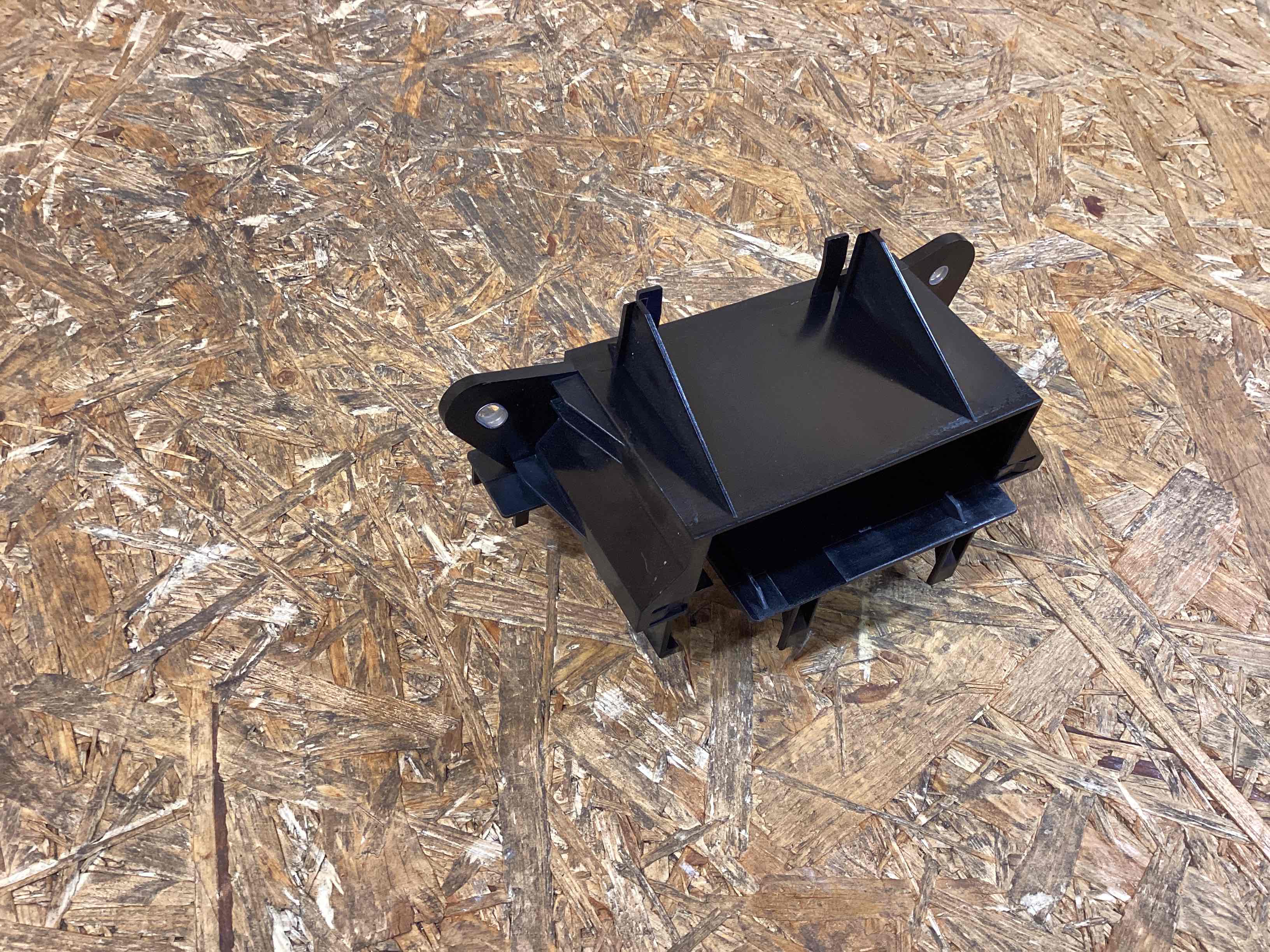 Крепление, кронштейн Porsche Macan 190226-163