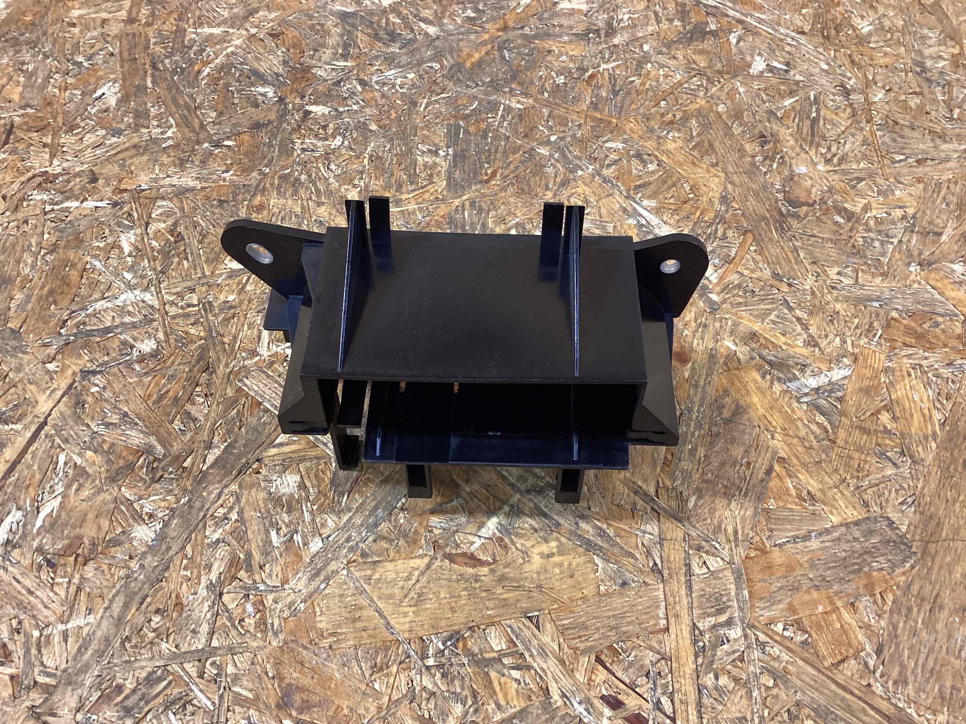 Крепление, кронштейн Porsche Macan 190226-163