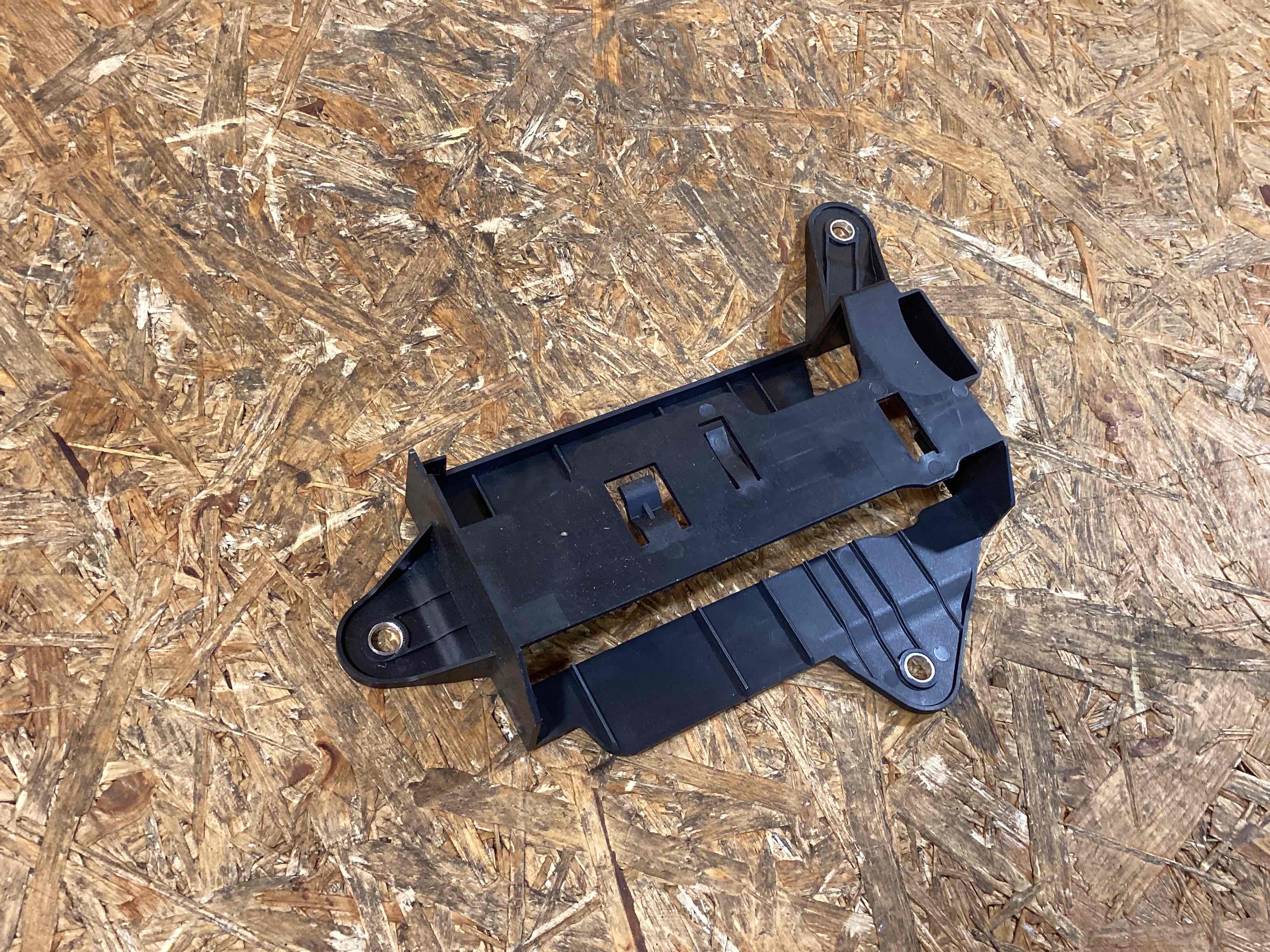 Крепление, кронштейн Porsche Macan 190226-164