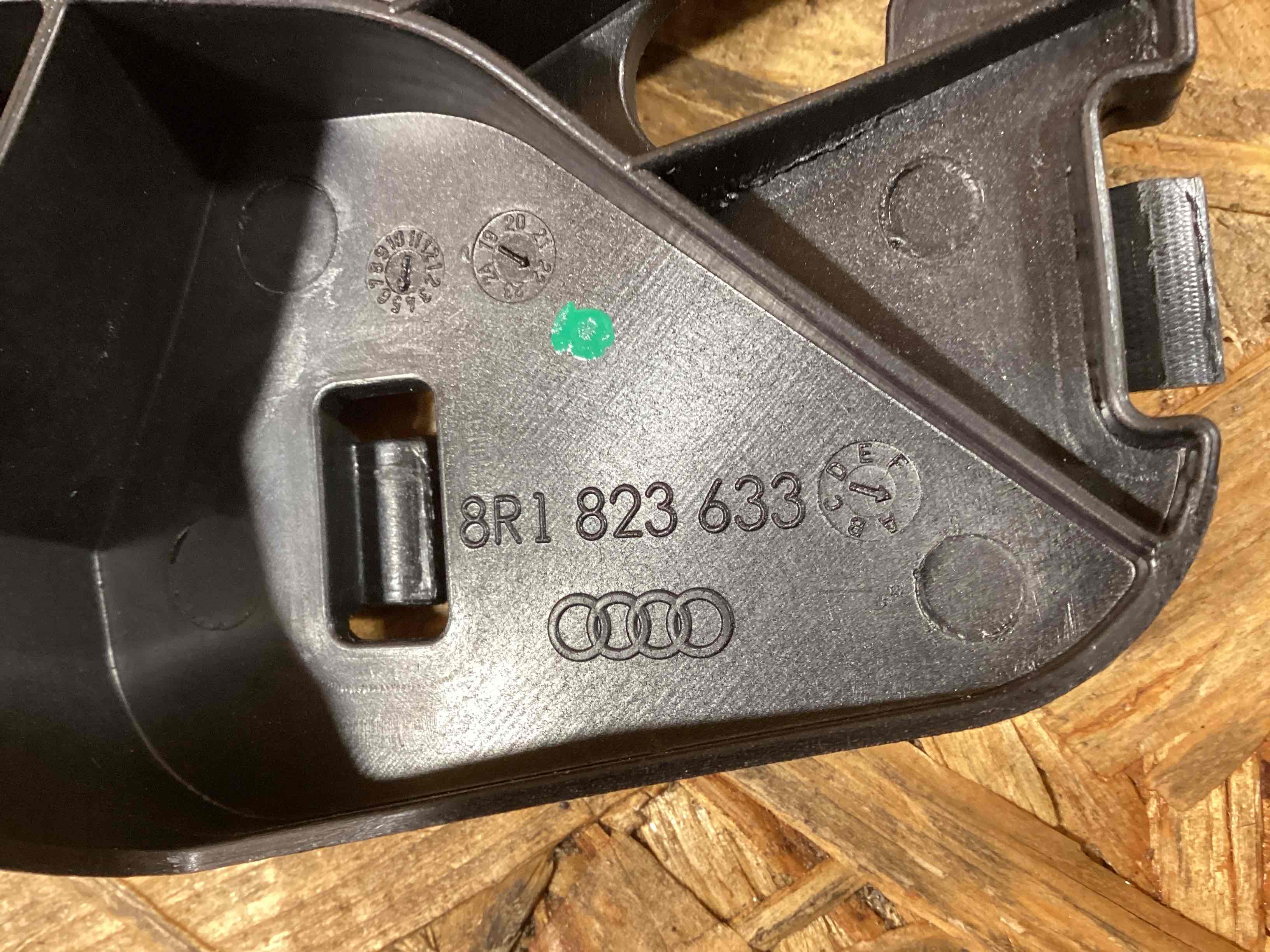 Крепление, кронштейн Porsche Macan 190226-165