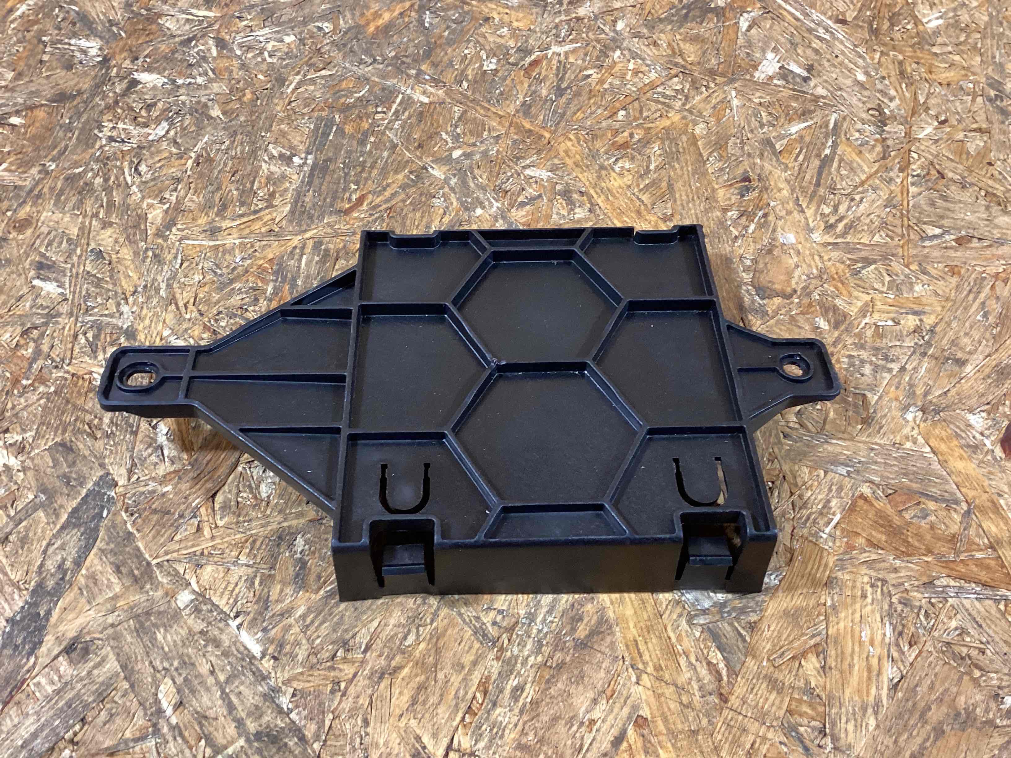 Крепление, кронштейн Porsche Macan 190226-166