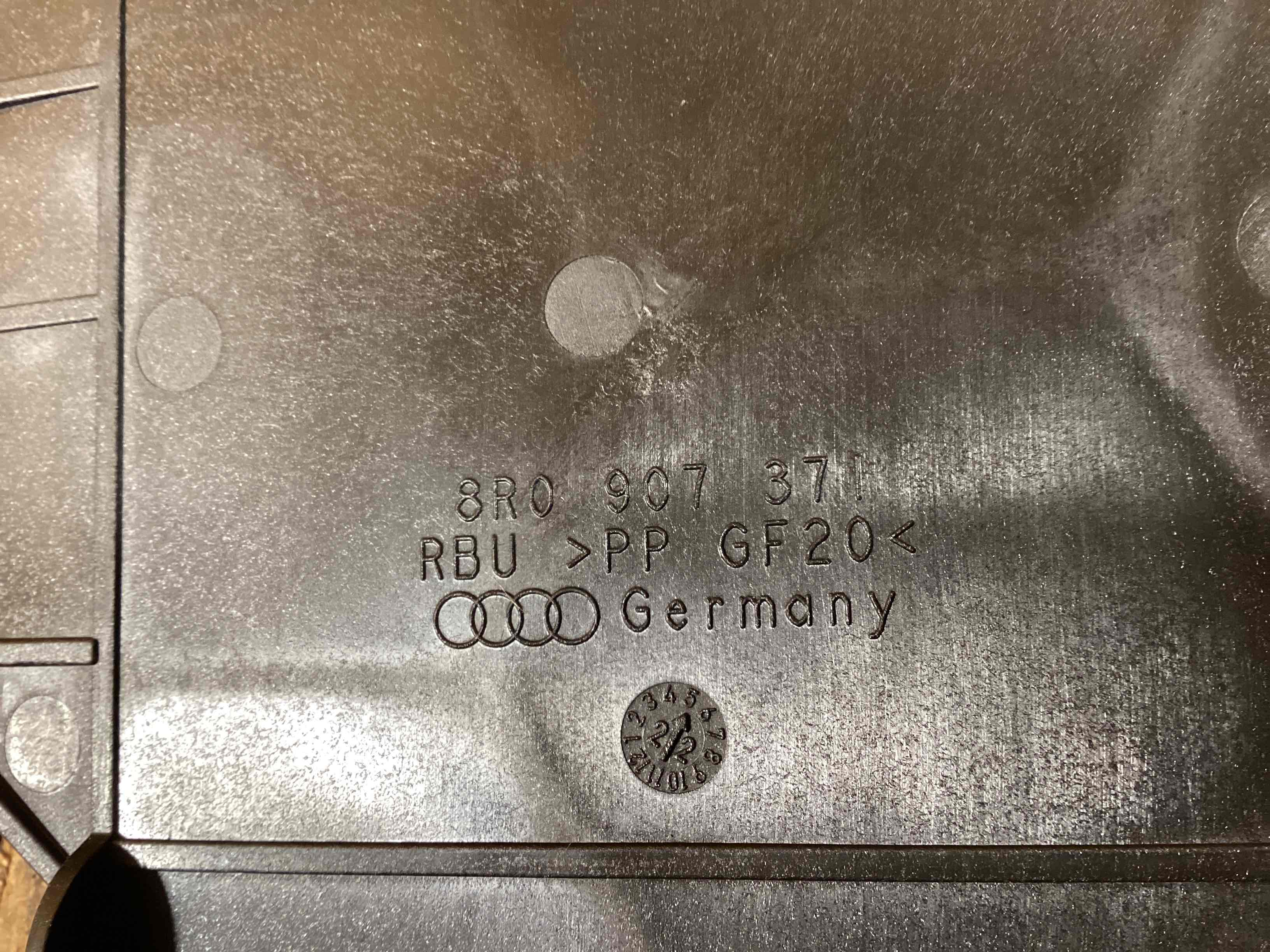 Крепление, кронштейн Porsche Macan 190226-166