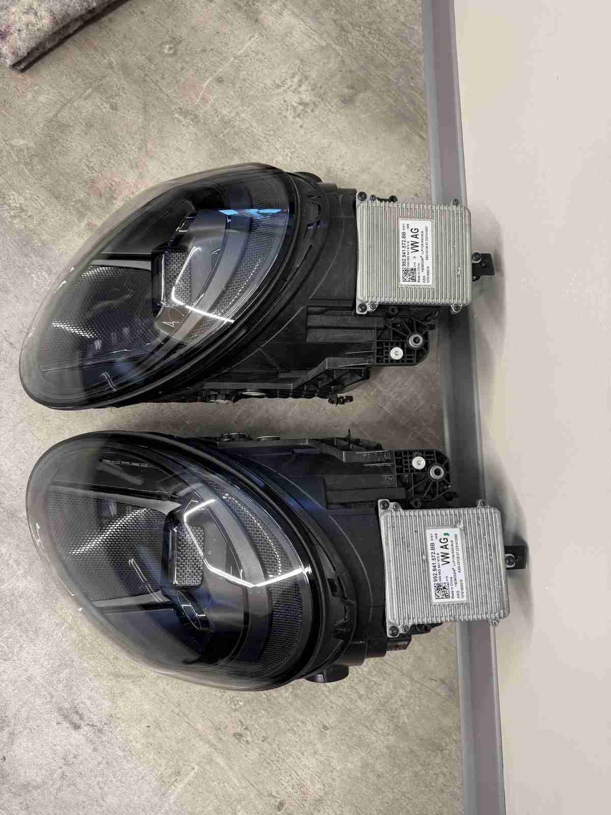 Фара левая Porsche 911 190226-172