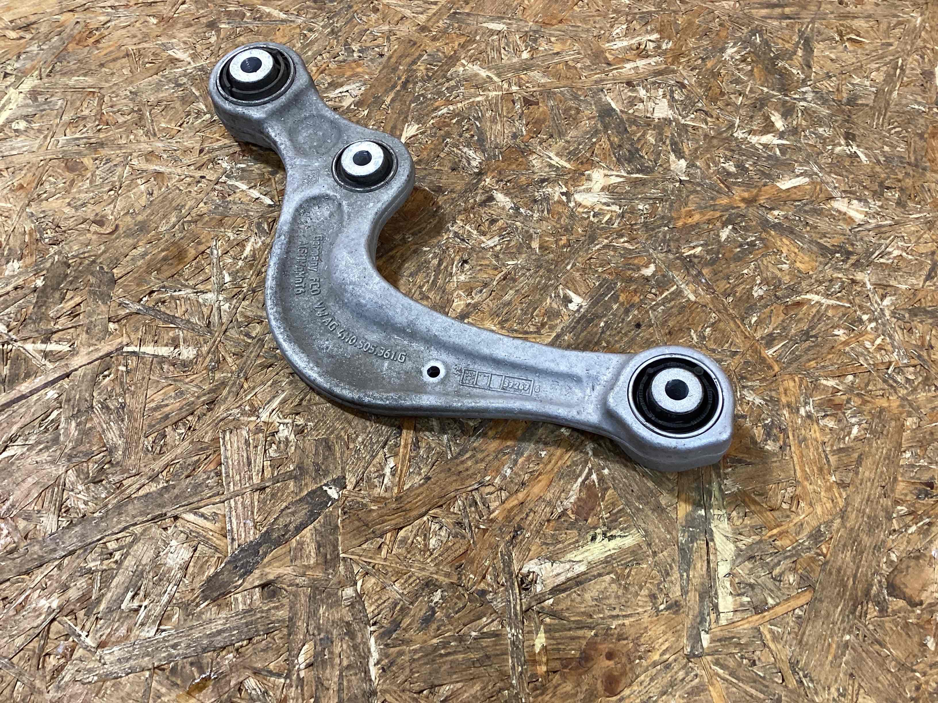 Рычаг подвески Porsche Cayenne 190326-104