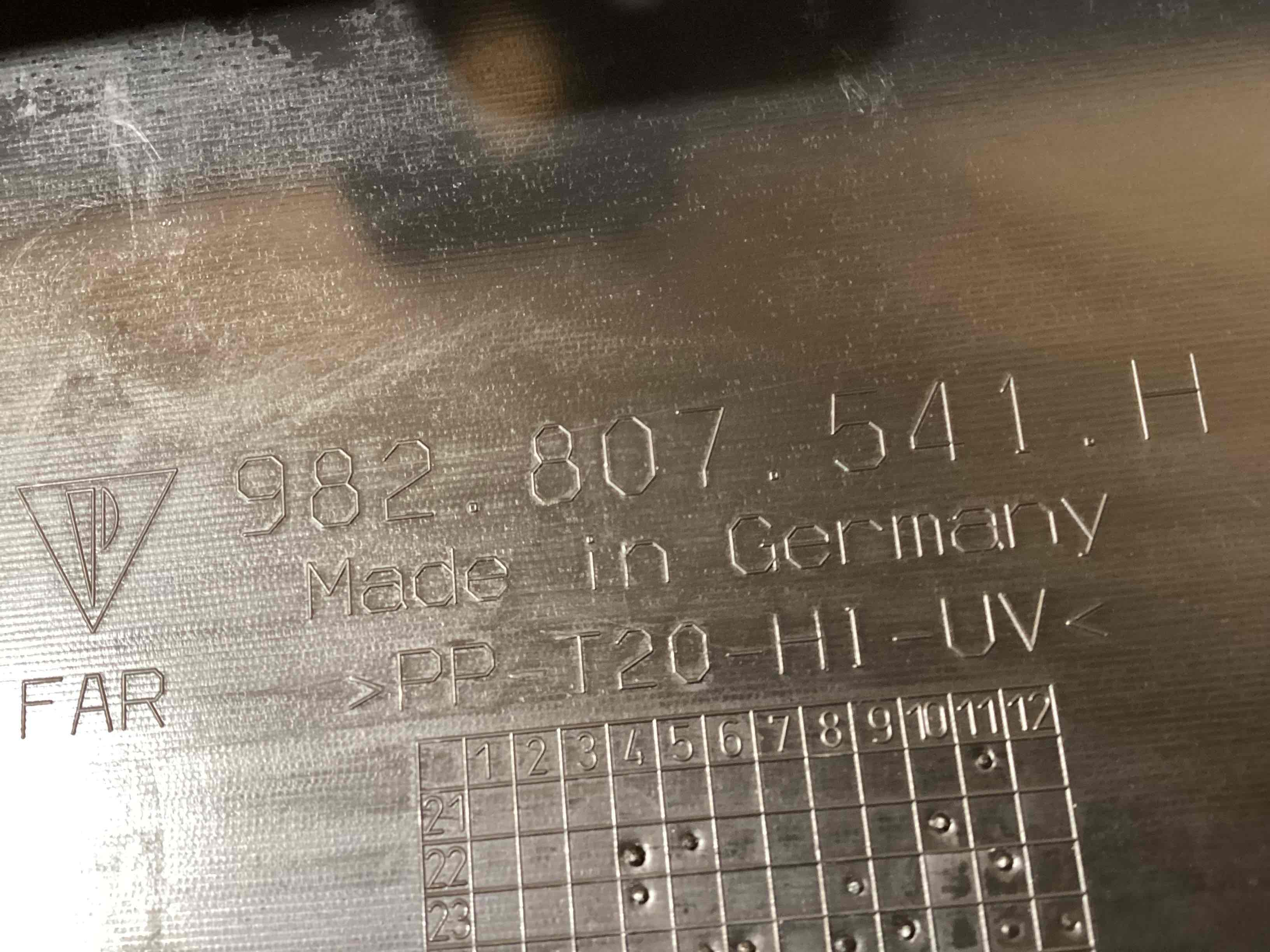 Юбка бампера нижняя Porsche Boxster 718 190326-109