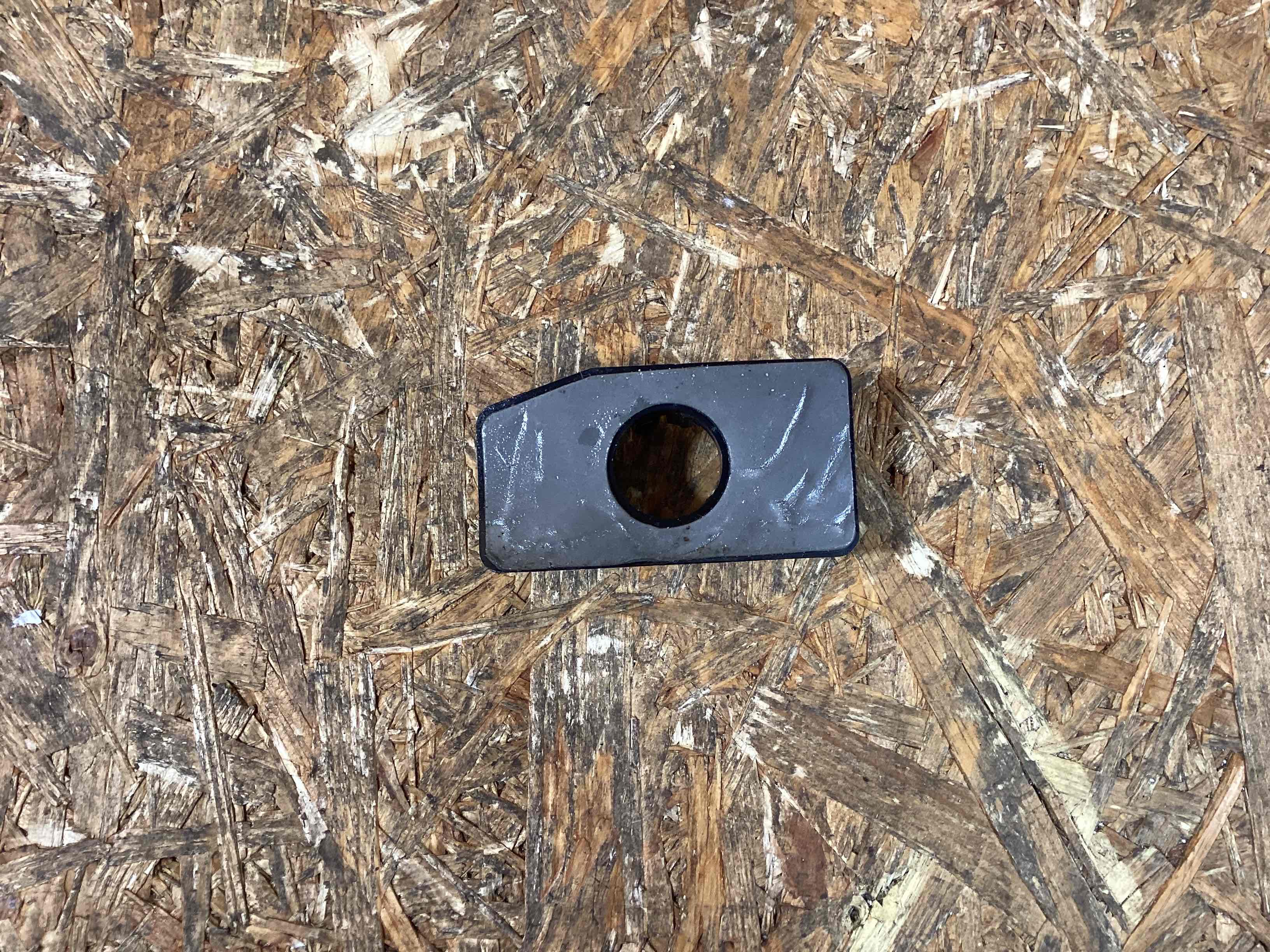 Датчик парктроника, крепление, корпус Porsche Cayenne 190326-115