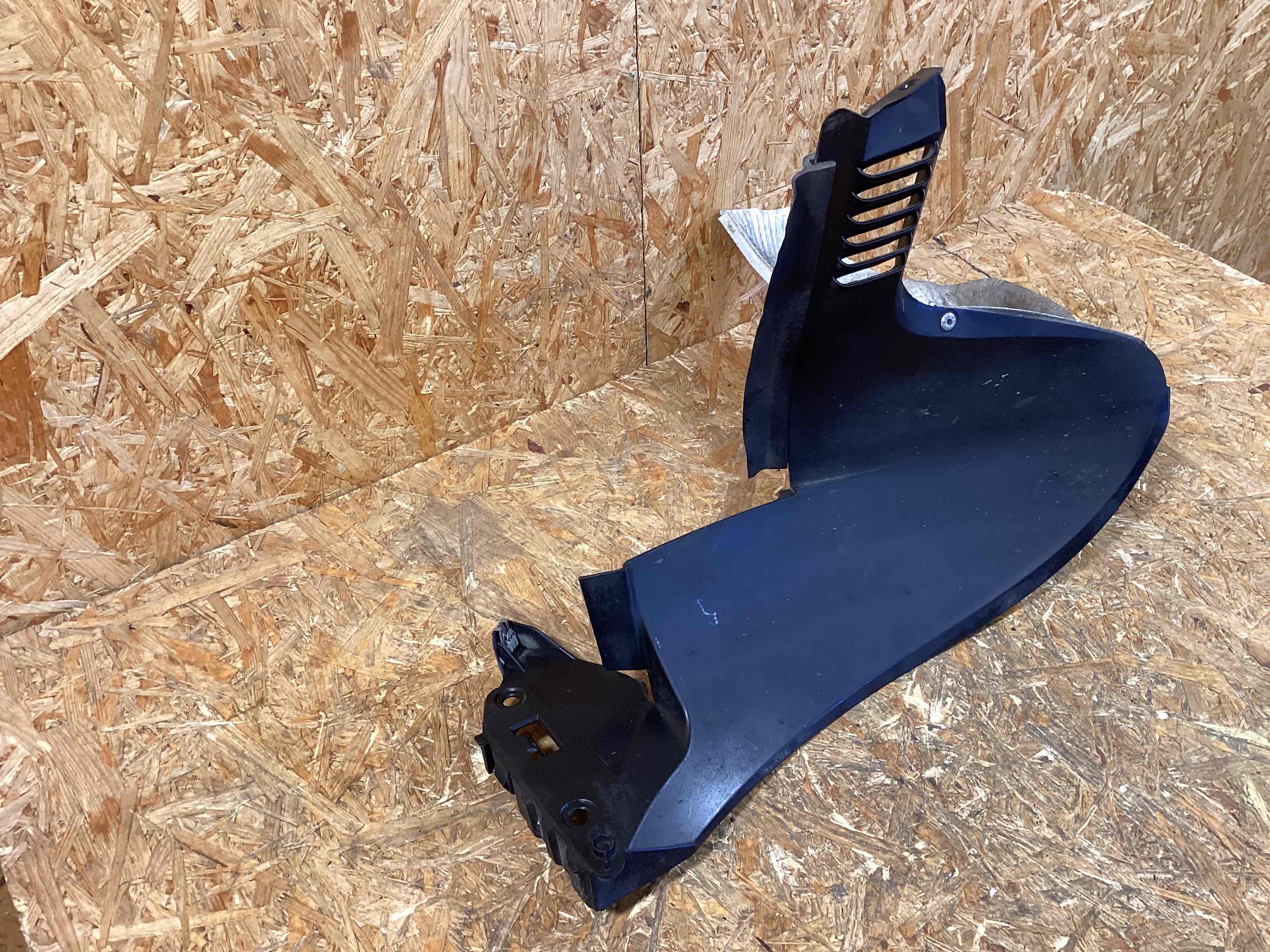 Крепление бампера Porsche Cayman 190326-119