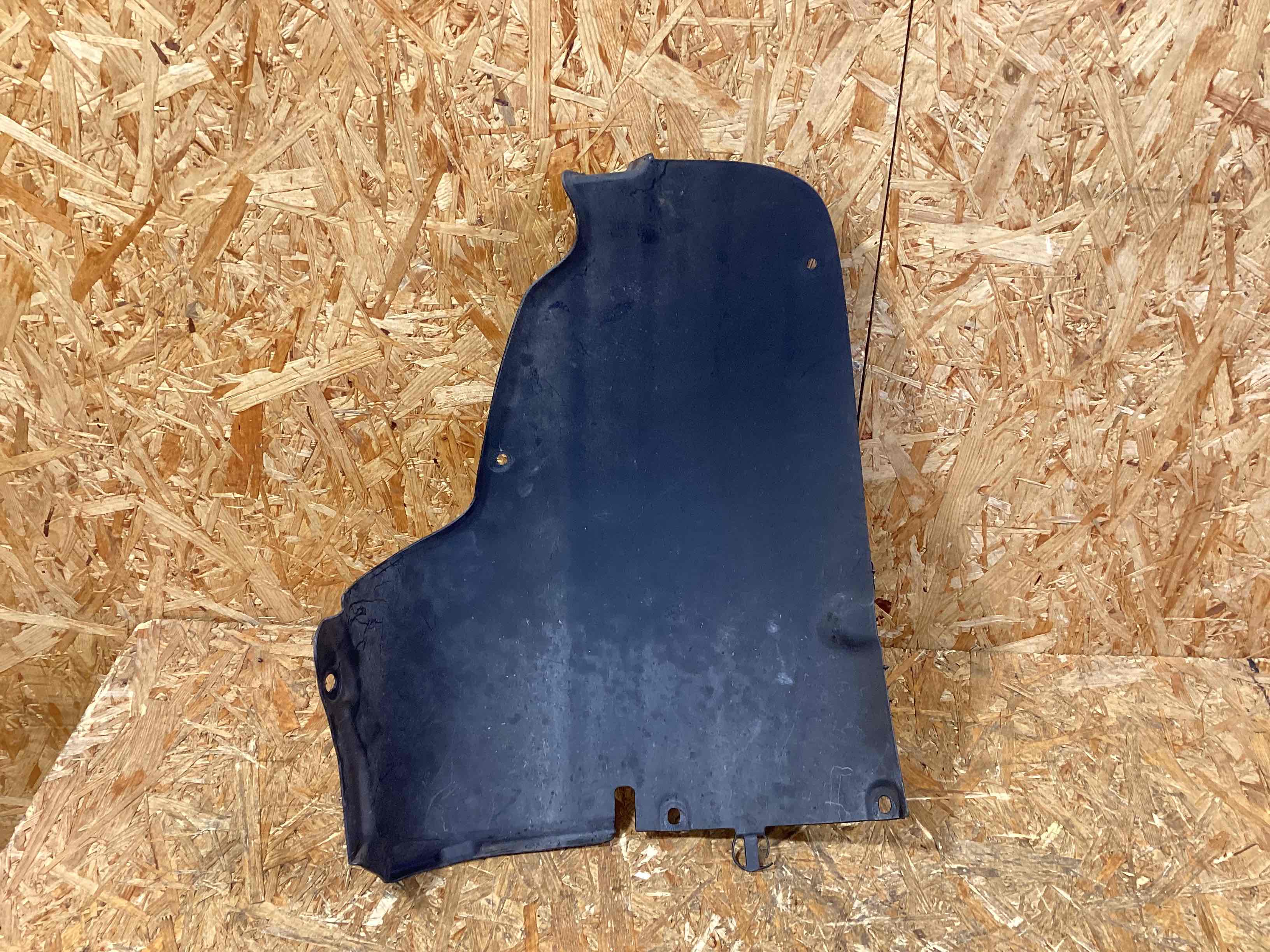 Защита арок задняя правая (подкрылок) Porsche 911 190326-126