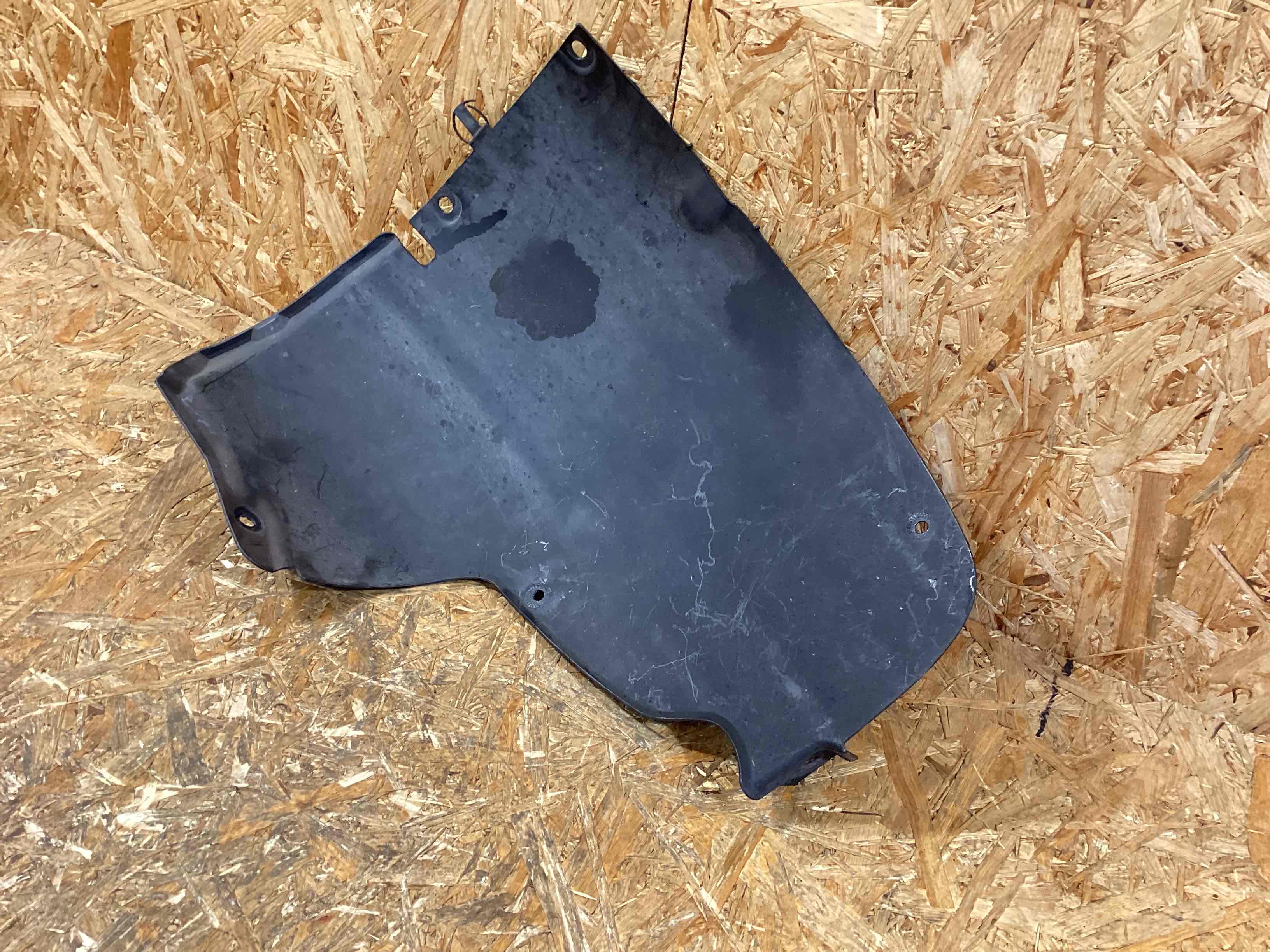 Защита арок задняя левая (подкрылок) Porsche 911 190326-127