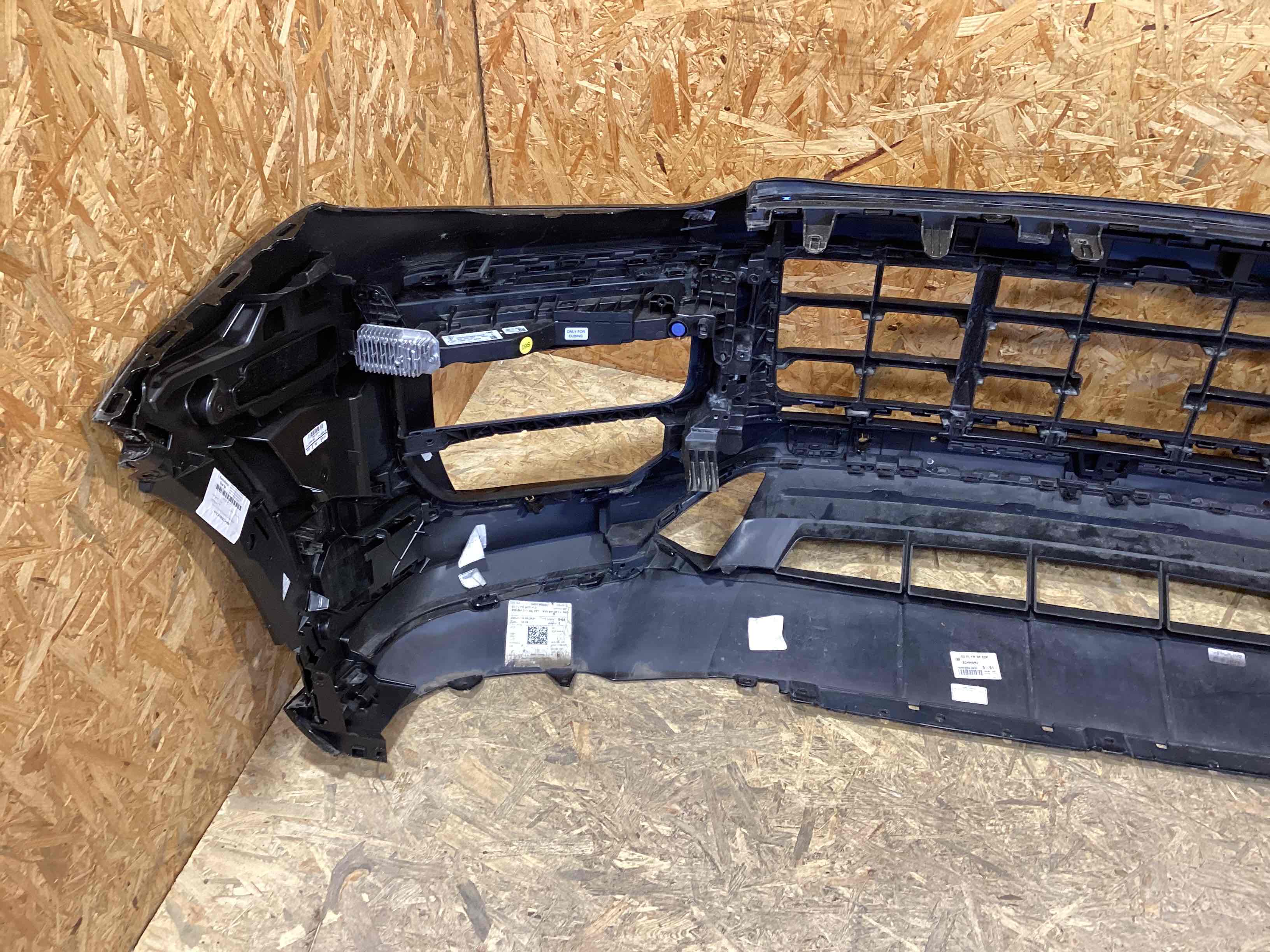 Бампер передний Porsche Cayenne 190326-131