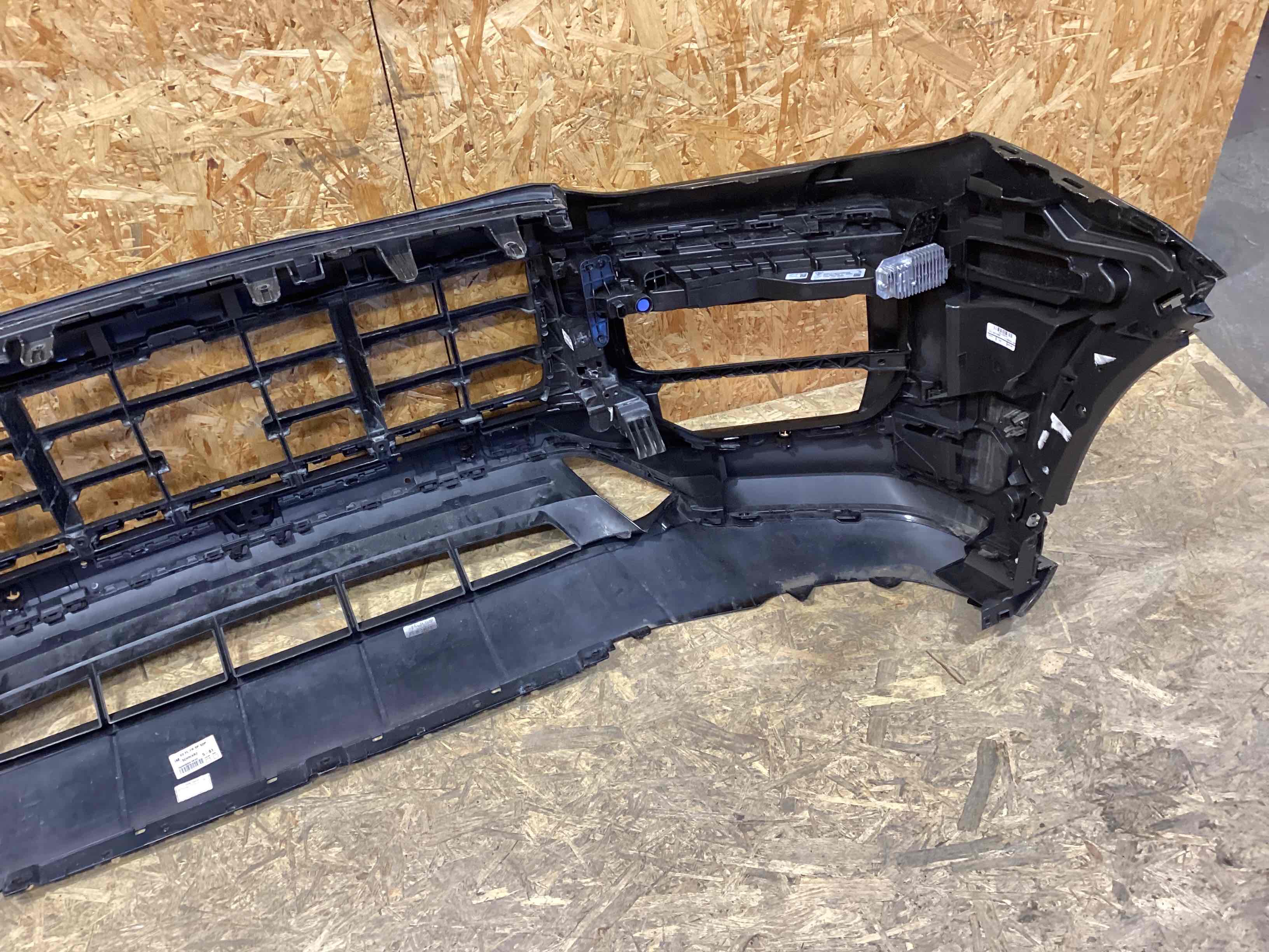 Бампер передний Porsche Cayenne 190326-131