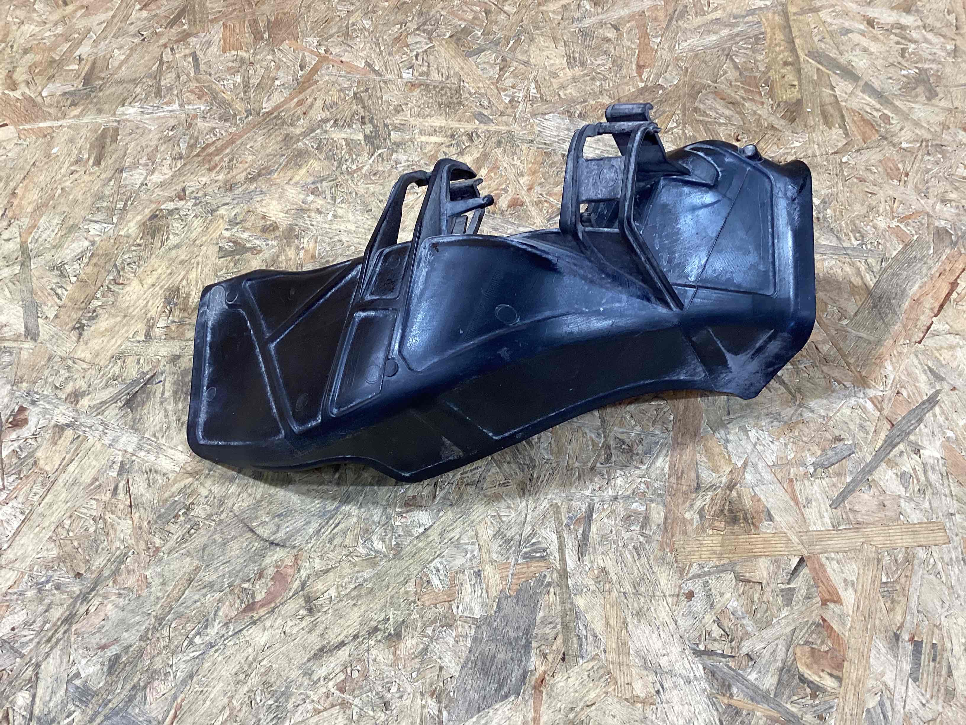 Воздуховод Porsche 911 190826-102