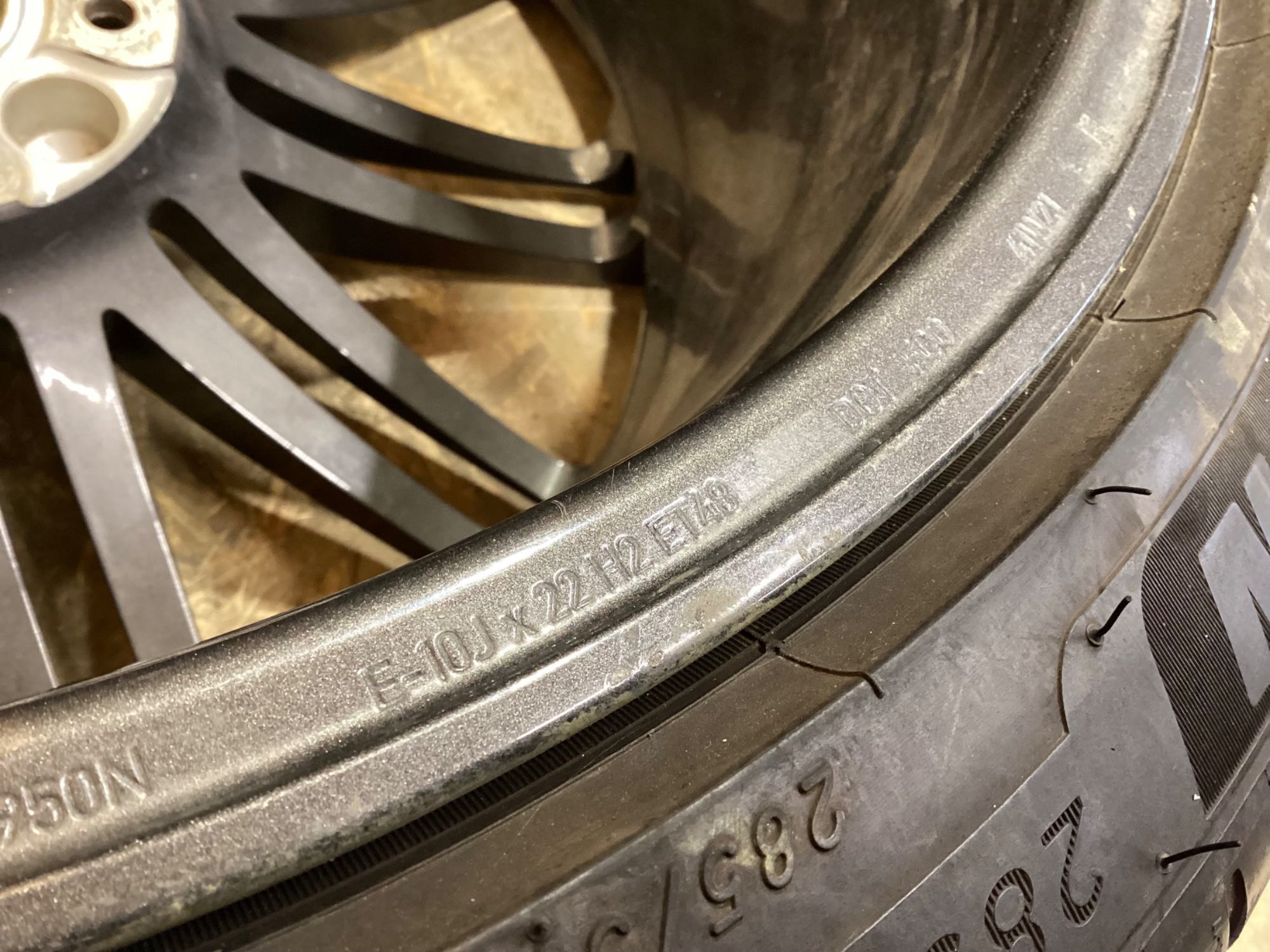 Колесо запасне, тримач, кронштейн, оббивка Porsche Cayenne 191026-101