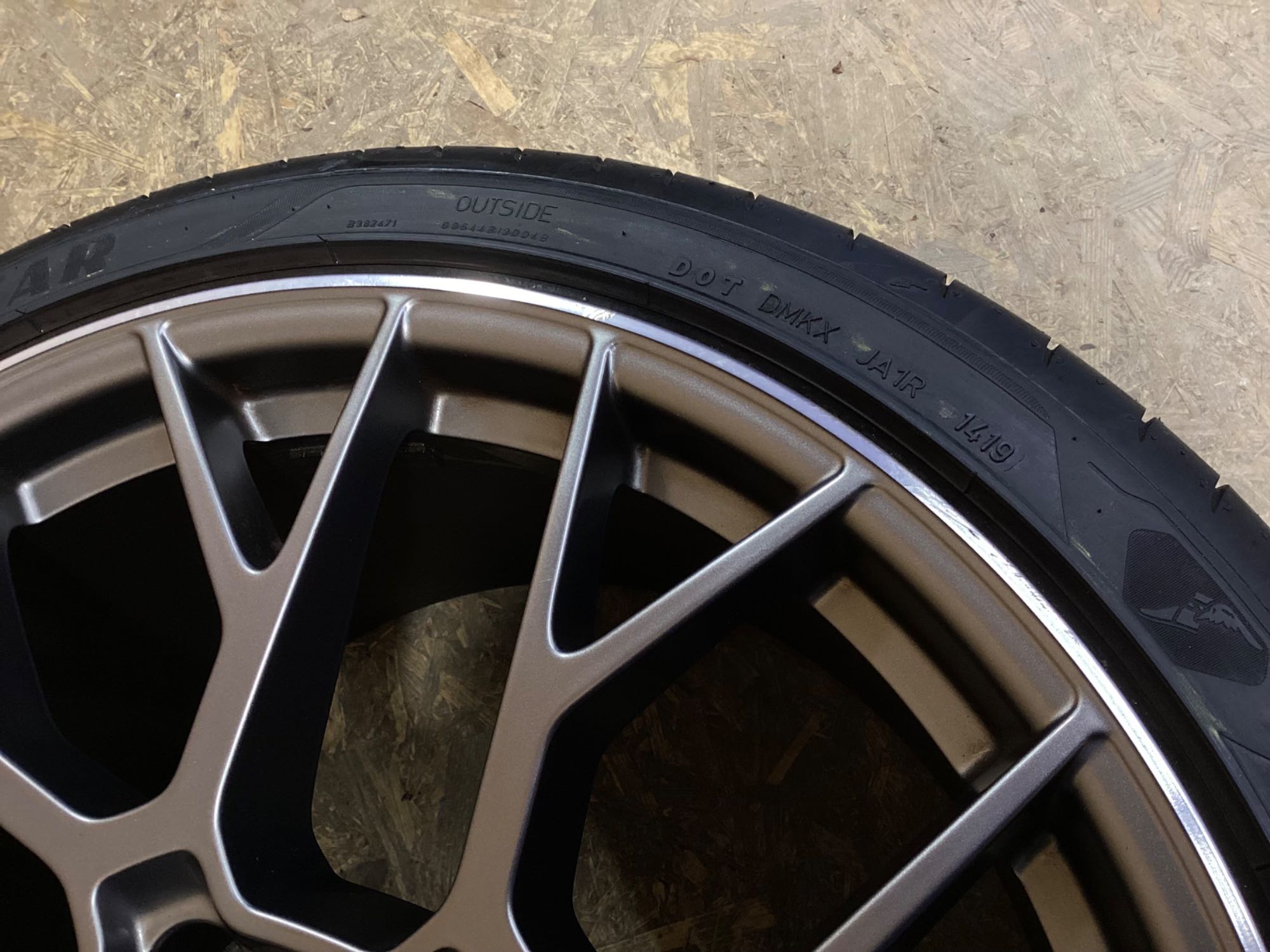 Колесо запасне, тримач, кронштейн, оббивка Porsche 911 191026-103