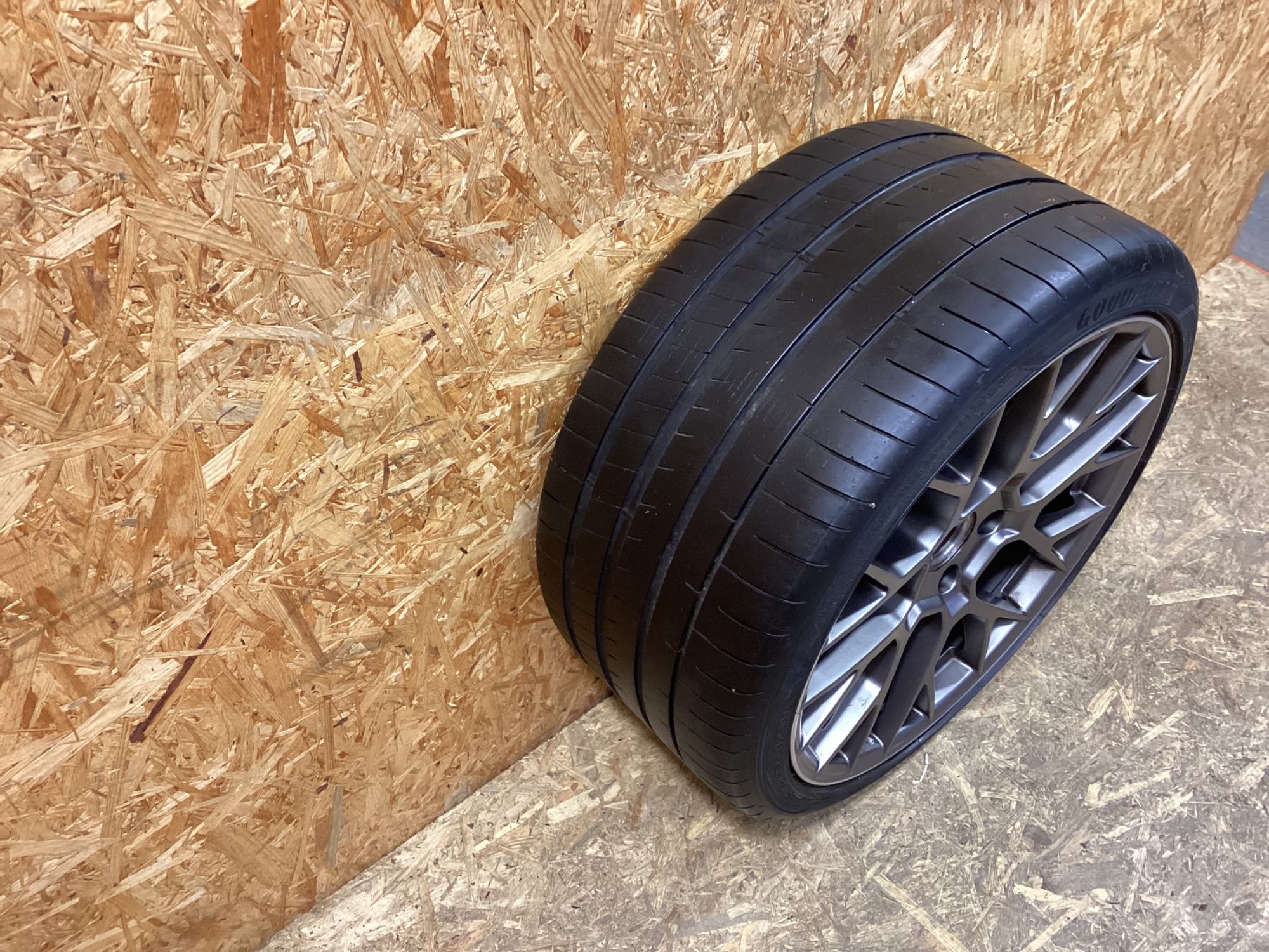 Колесо запасне, тримач, кронштейн, оббивка Porsche 911 191026-103