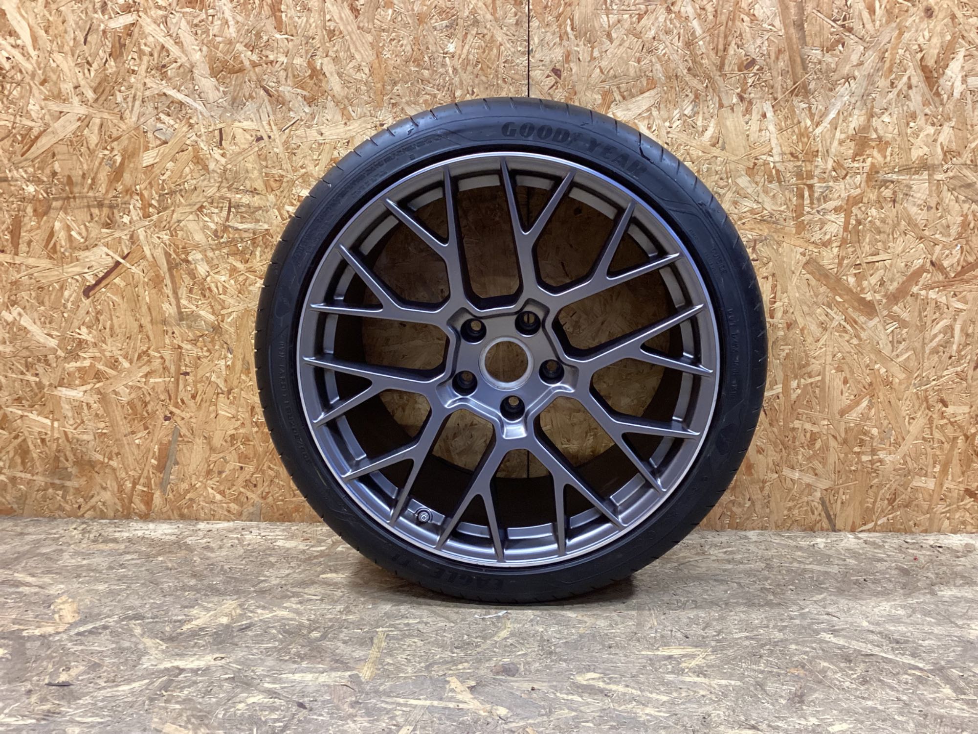 Колесо запасне, тримач, кронштейн, оббивка Porsche 911 191026-103