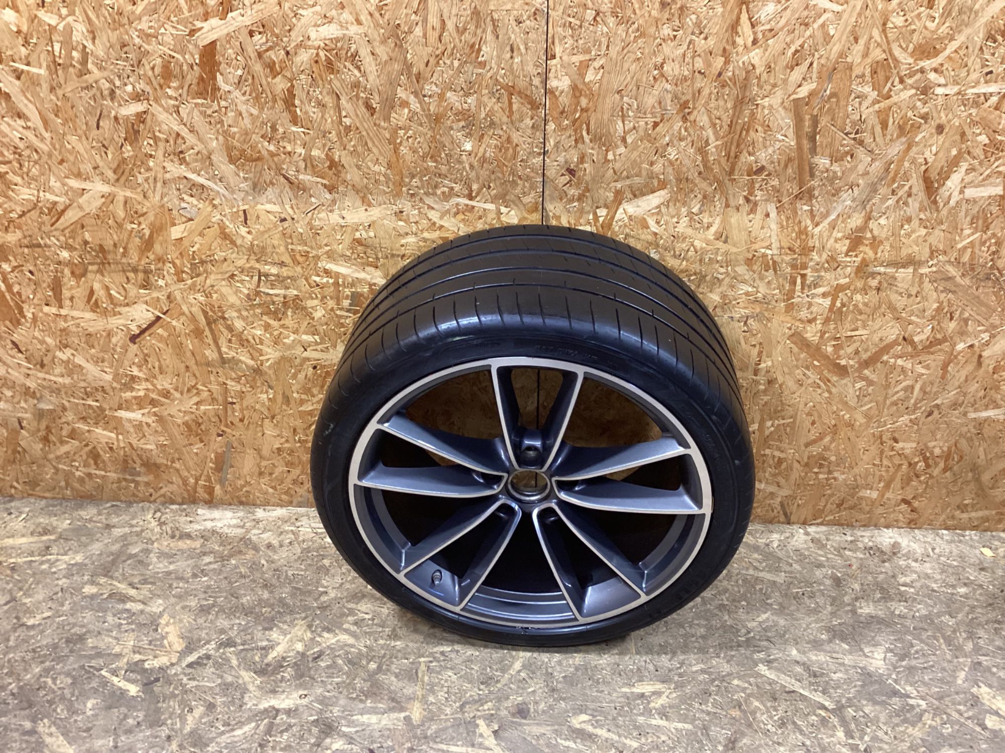 Колесо запасне, тримач, кронштейн, оббивка Porsche 911 191026-104