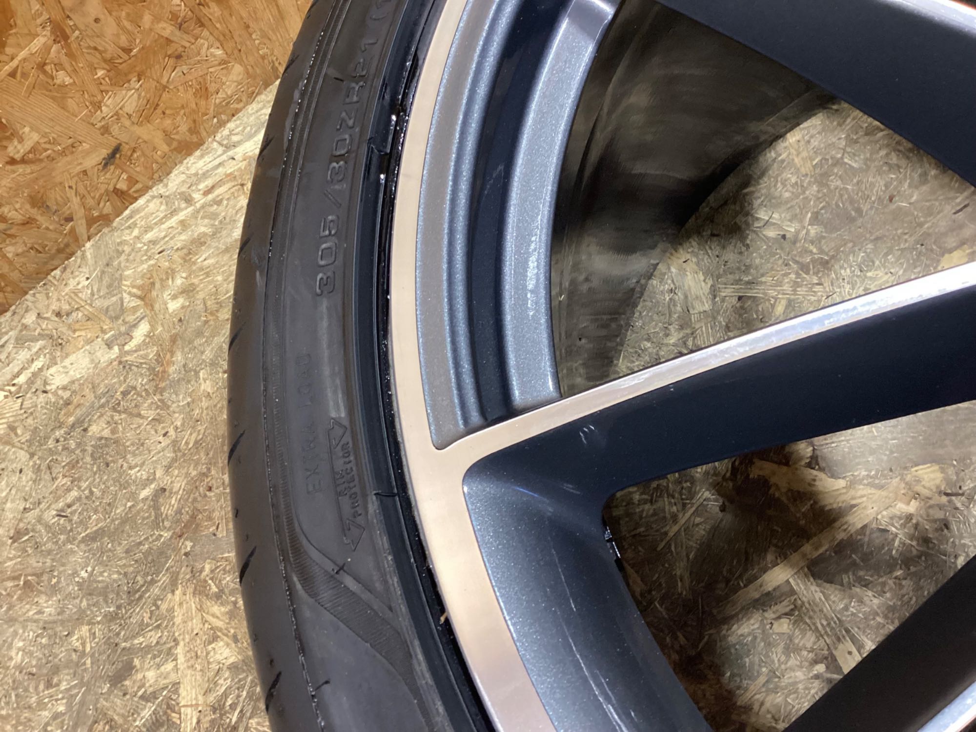 Колесо запасне, тримач, кронштейн, оббивка Porsche 911 191026-104