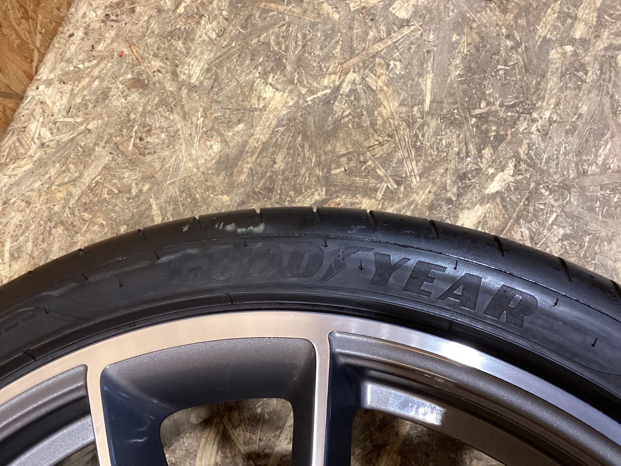 Колесо запасне, тримач, кронштейн, оббивка Porsche 911 191026-104