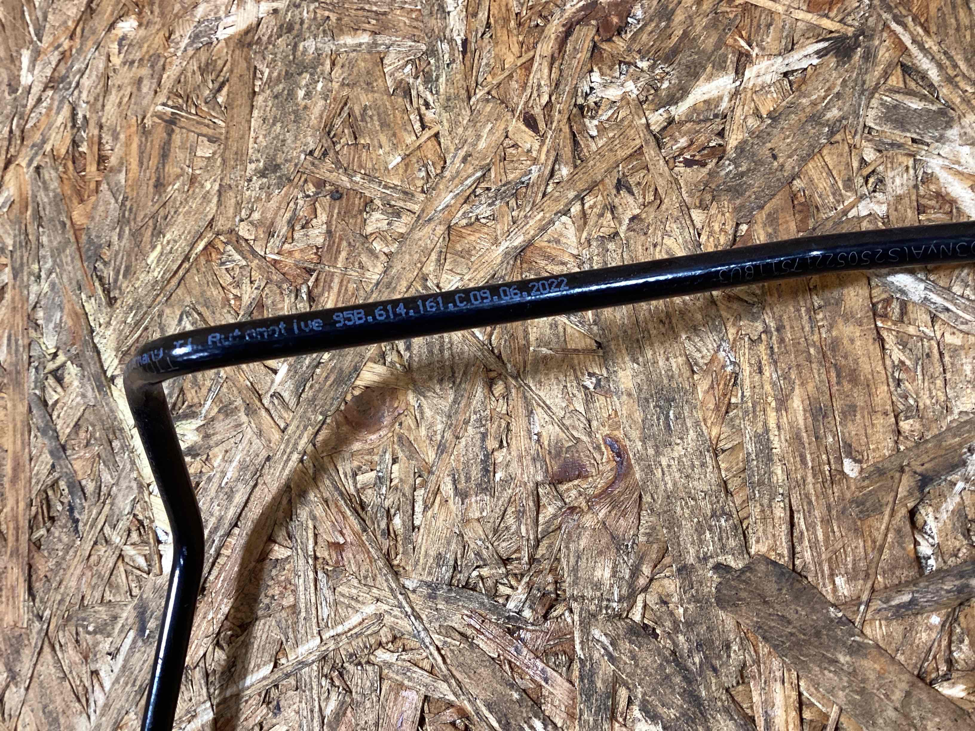 Патрубок Porsche Macan 200226-104