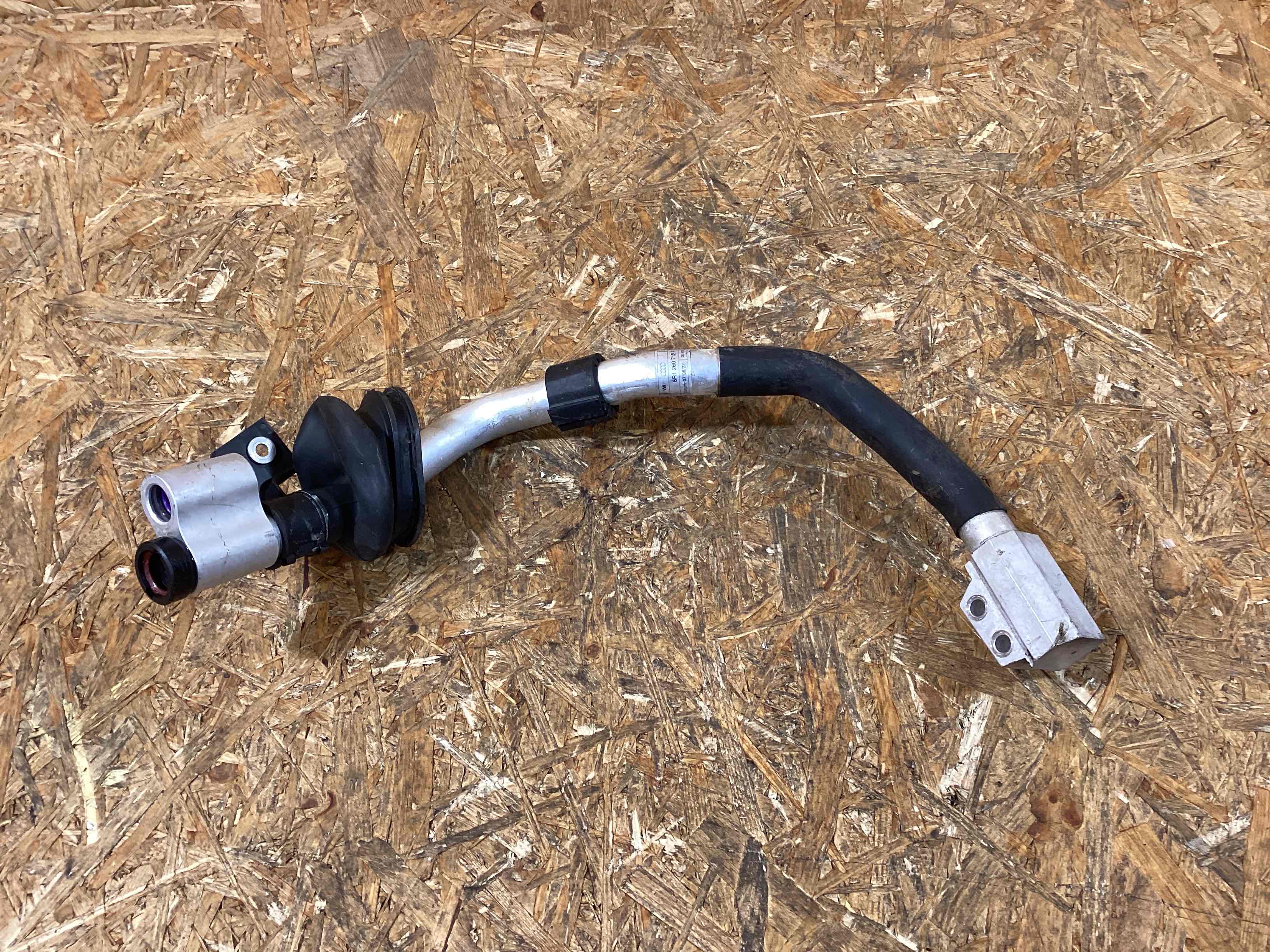 Патрубок Porsche Macan 200226-105