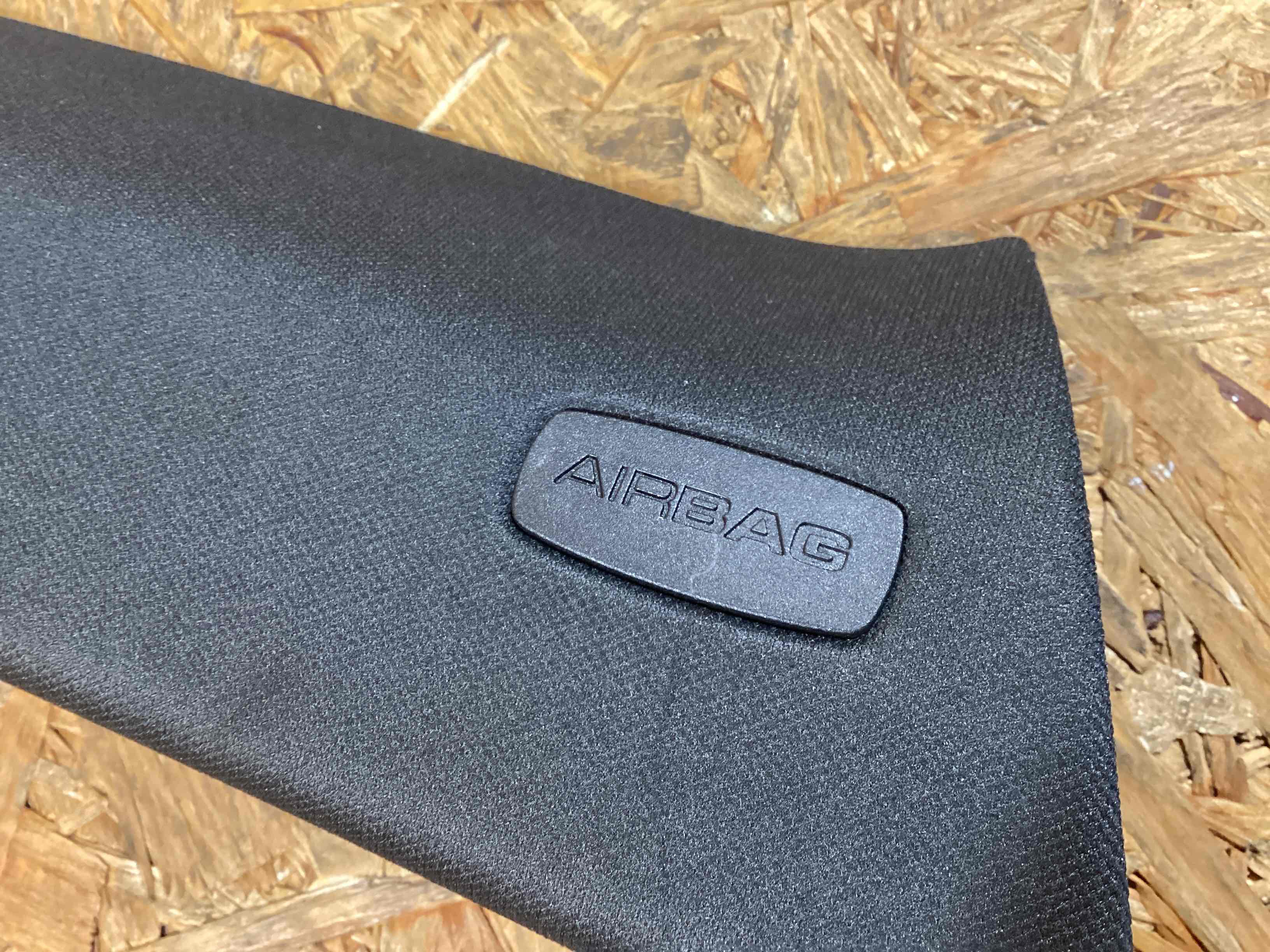 Обшивка салона Porsche Macan 200226-108