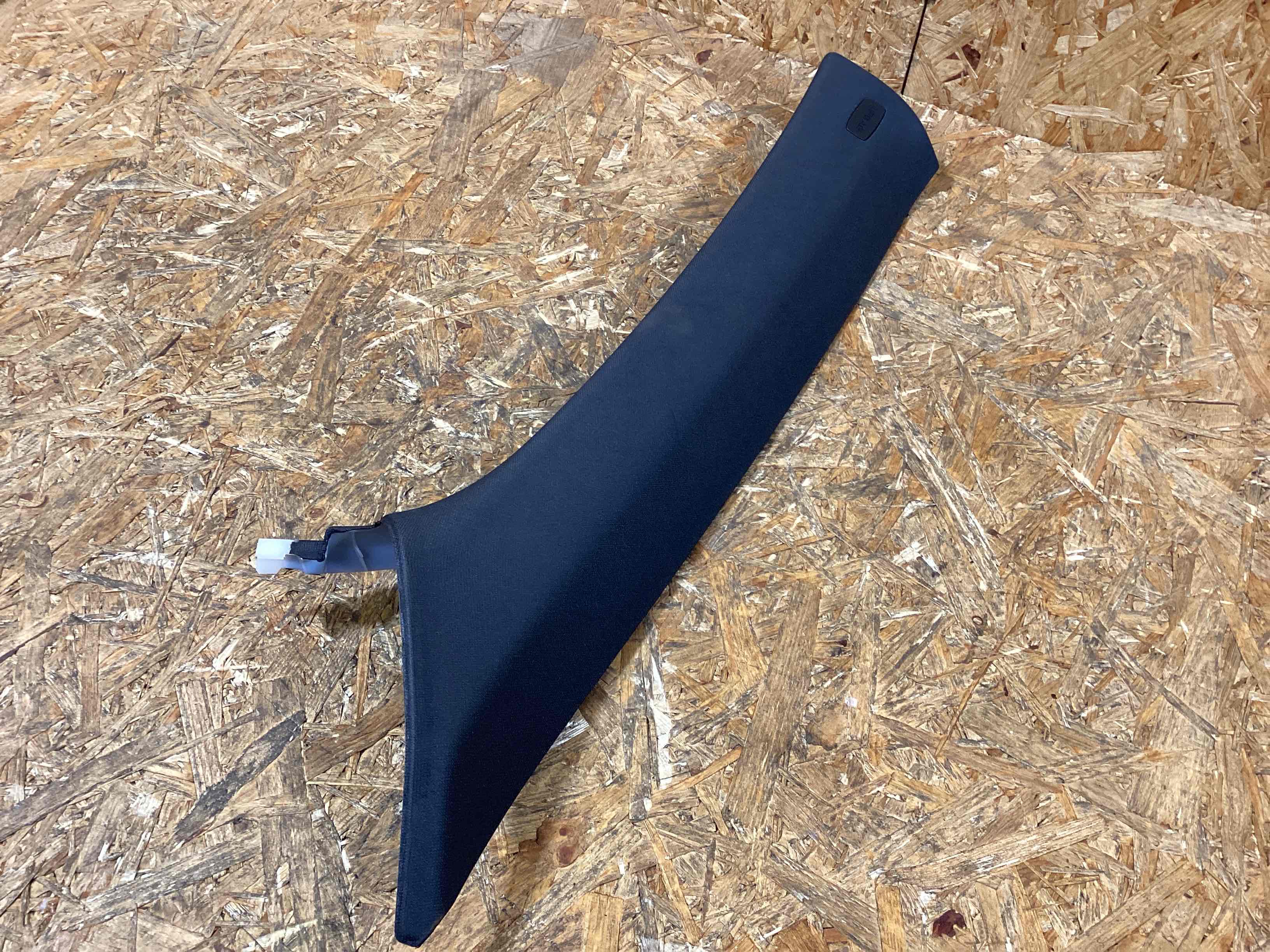 Обшивка салона Porsche Macan 200226-109