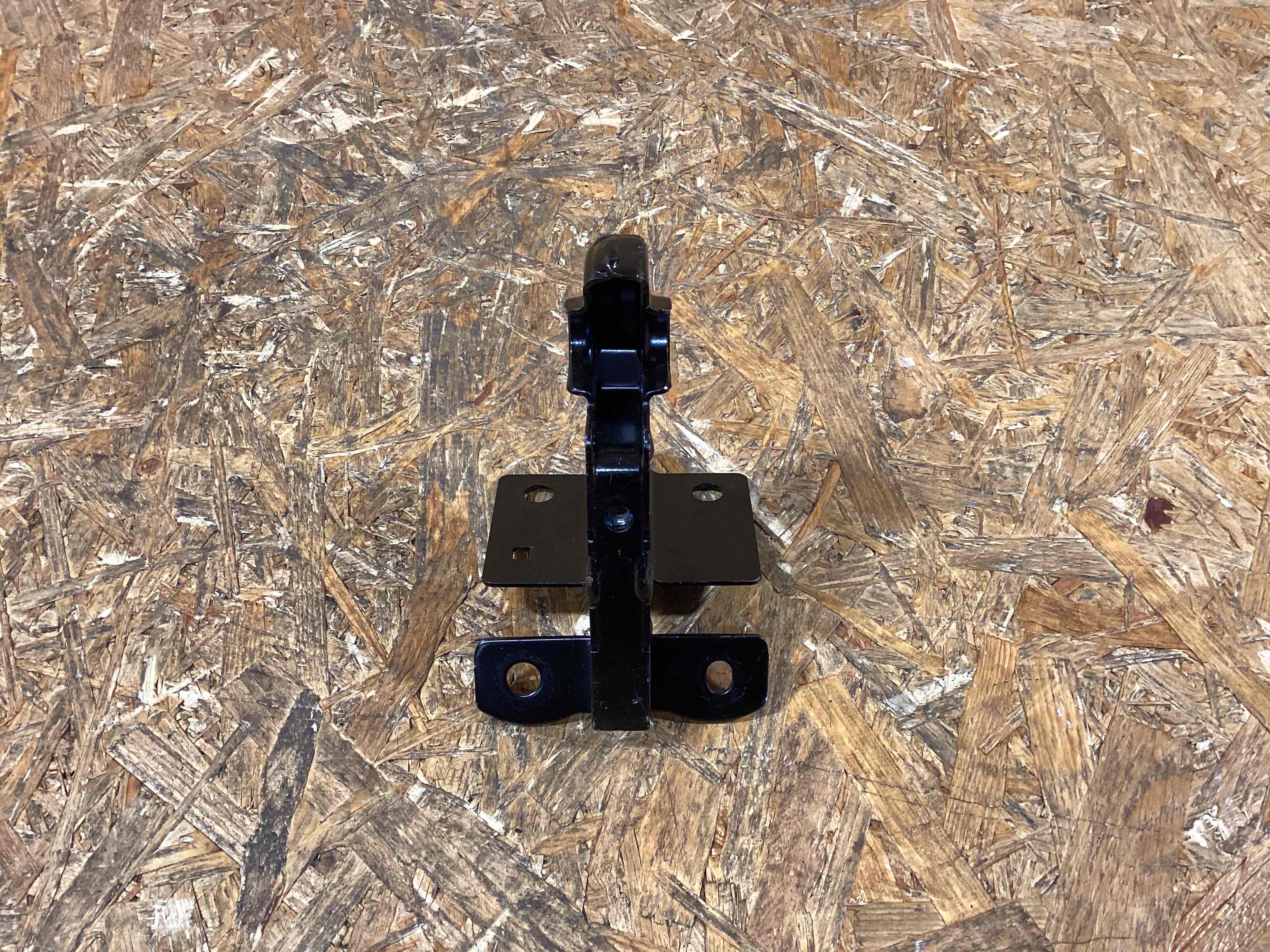 Крепление, кронштейн Porsche Macan 200226-119