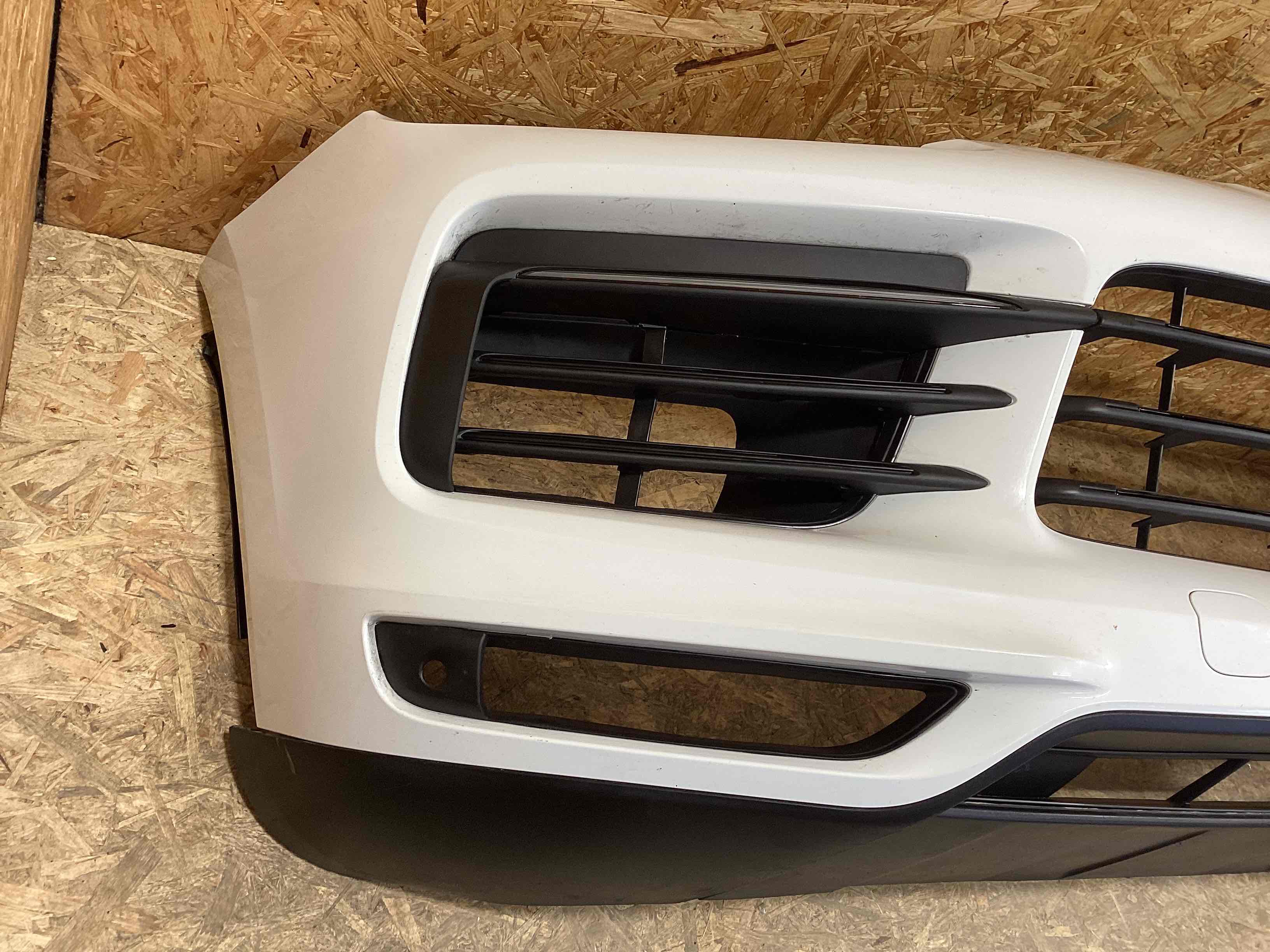 Бампер передний Porsche Cayenne 200326-103