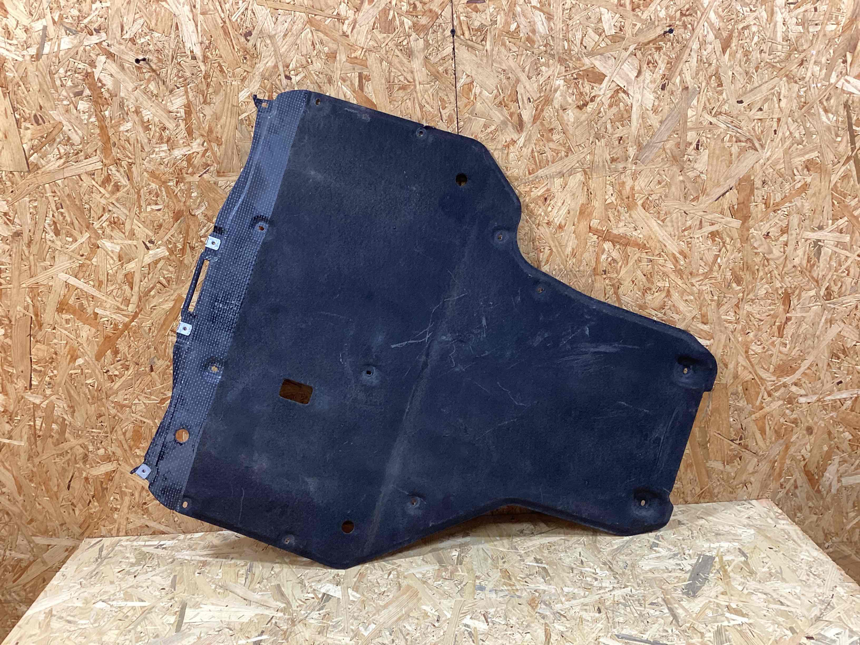 Защита днища кузова Porsche Cayenne 200326-104