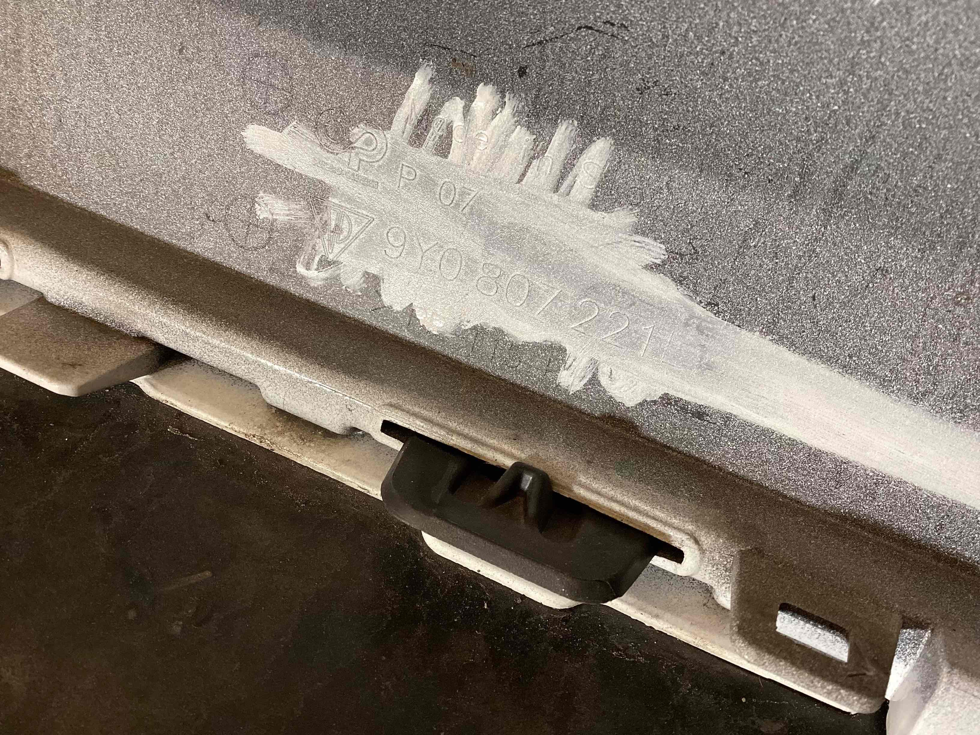 Бампер передний Porsche Cayenne 200326-105