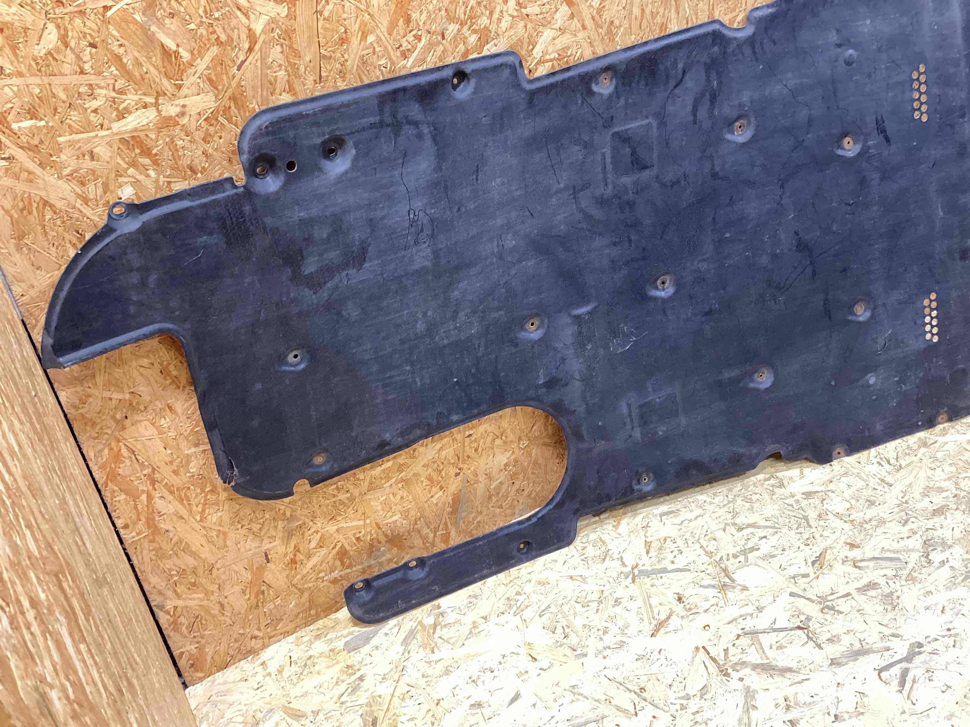 Защита днища кузова Porsche Panamera 200326-108