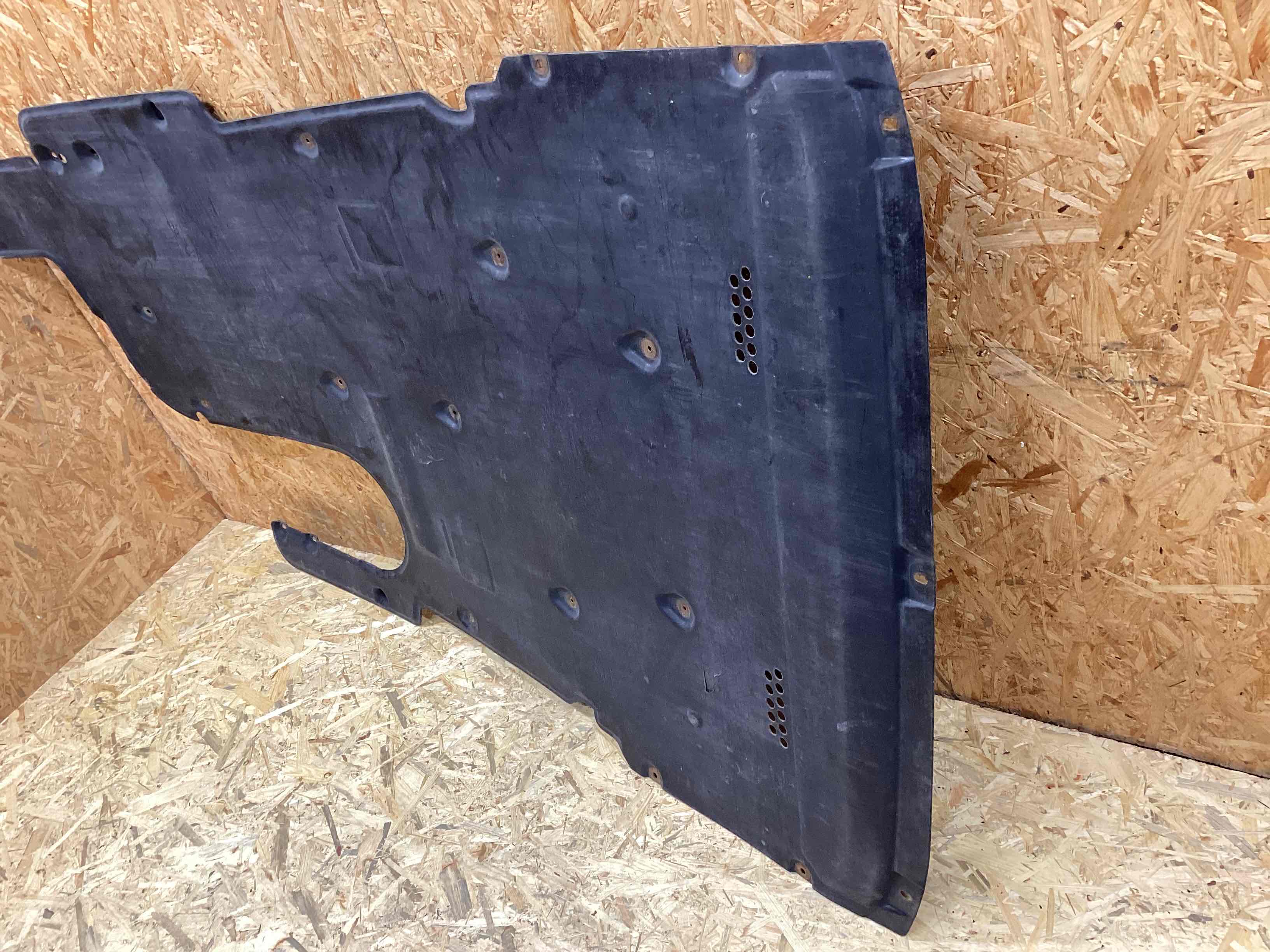 Защита днища кузова Porsche Panamera 200326-108