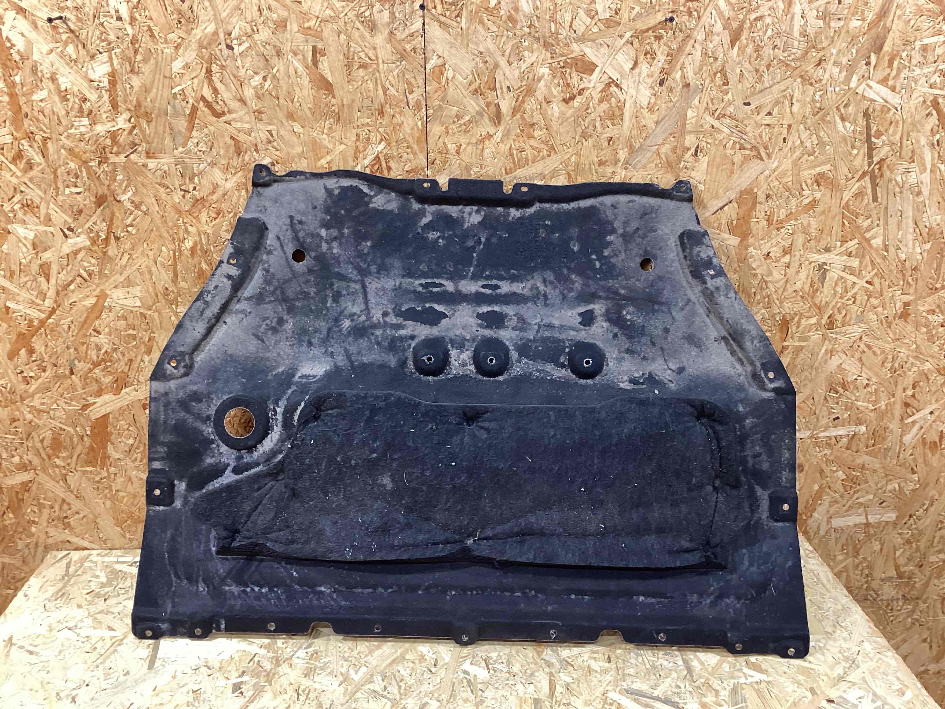 Защита днища кузова Porsche Cayenne 200326-110