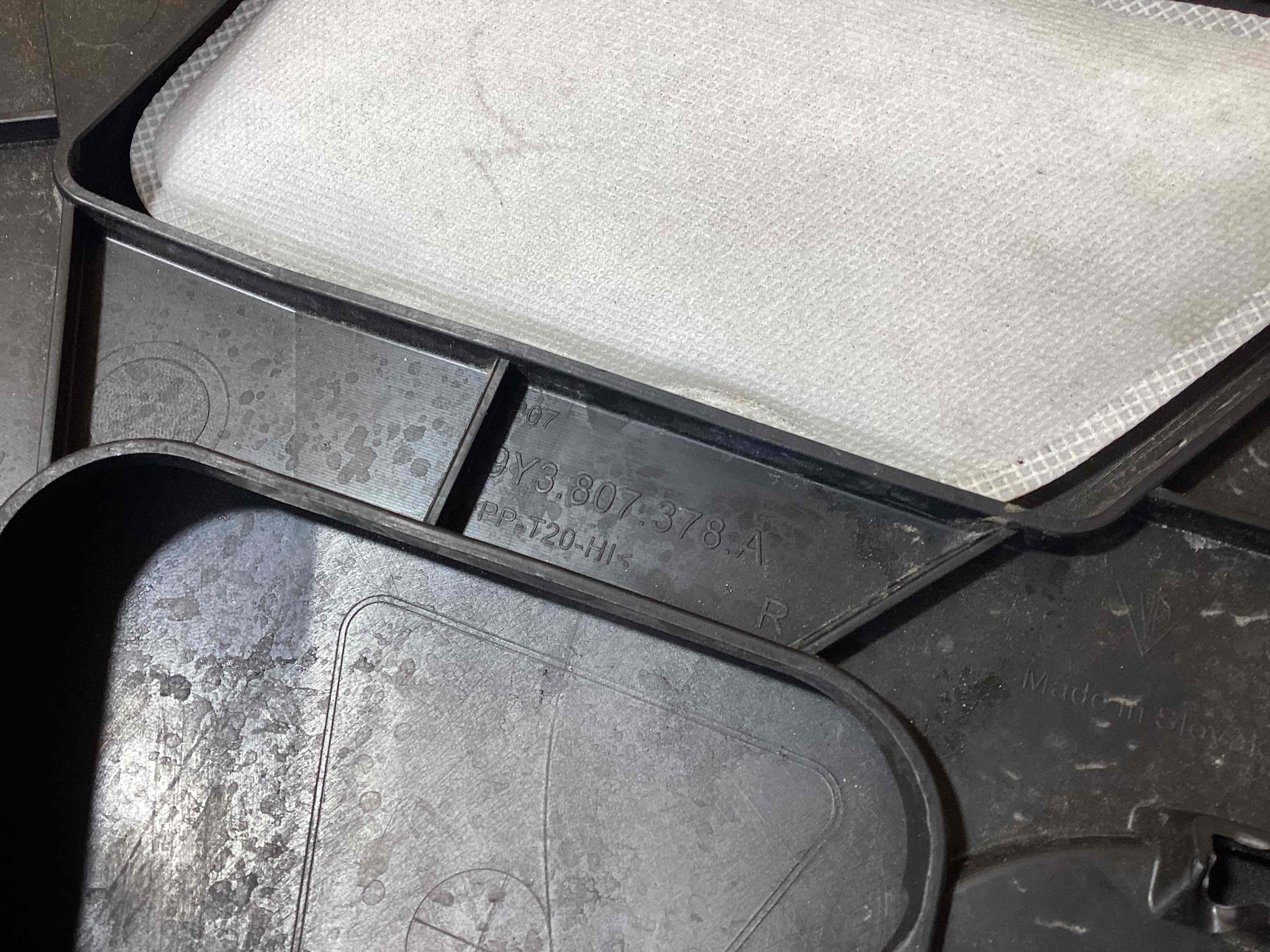 Бампер задний Porsche Cayenne 200426-119