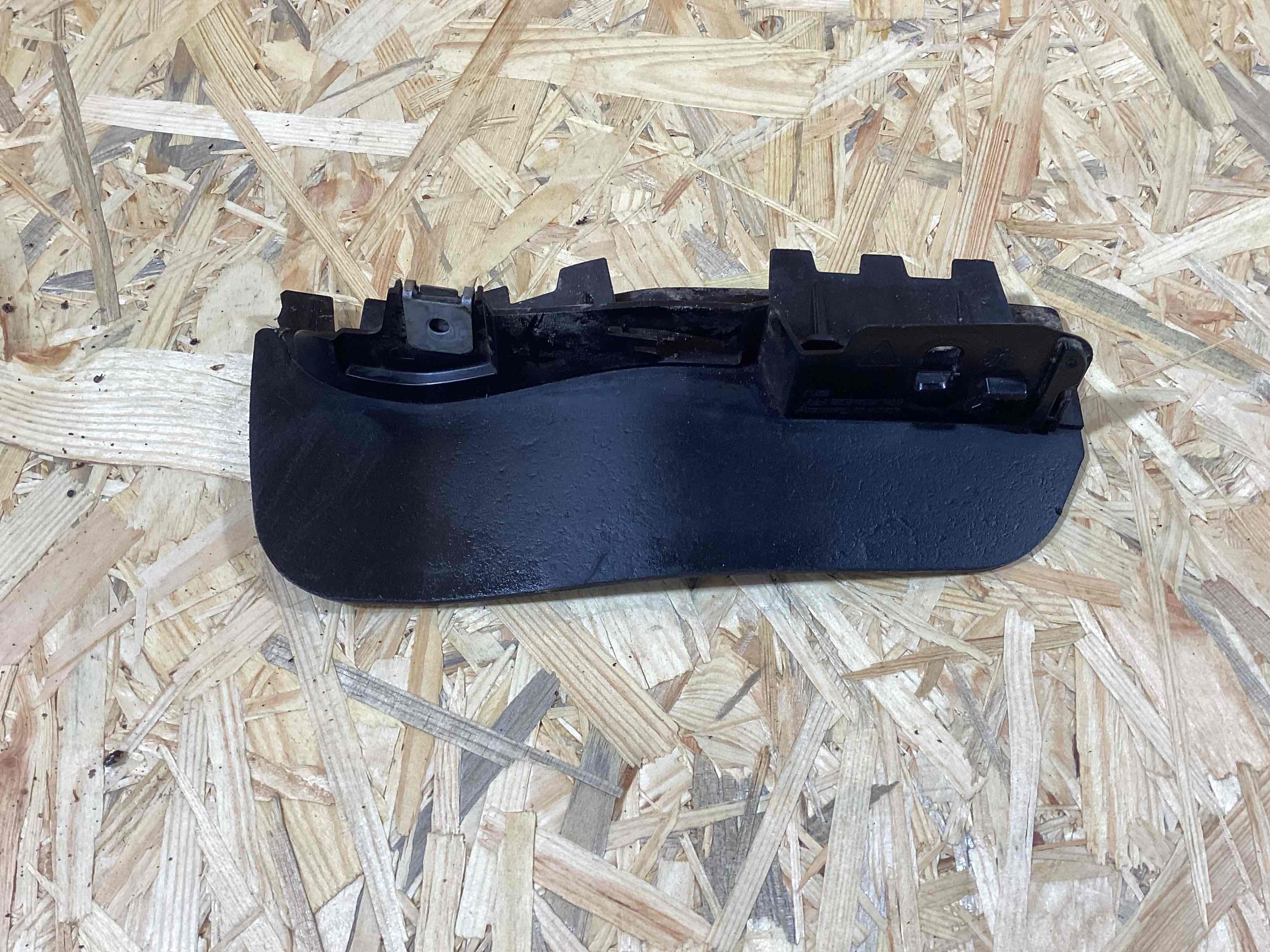 Брызговик Porsche Panamera 200426-121