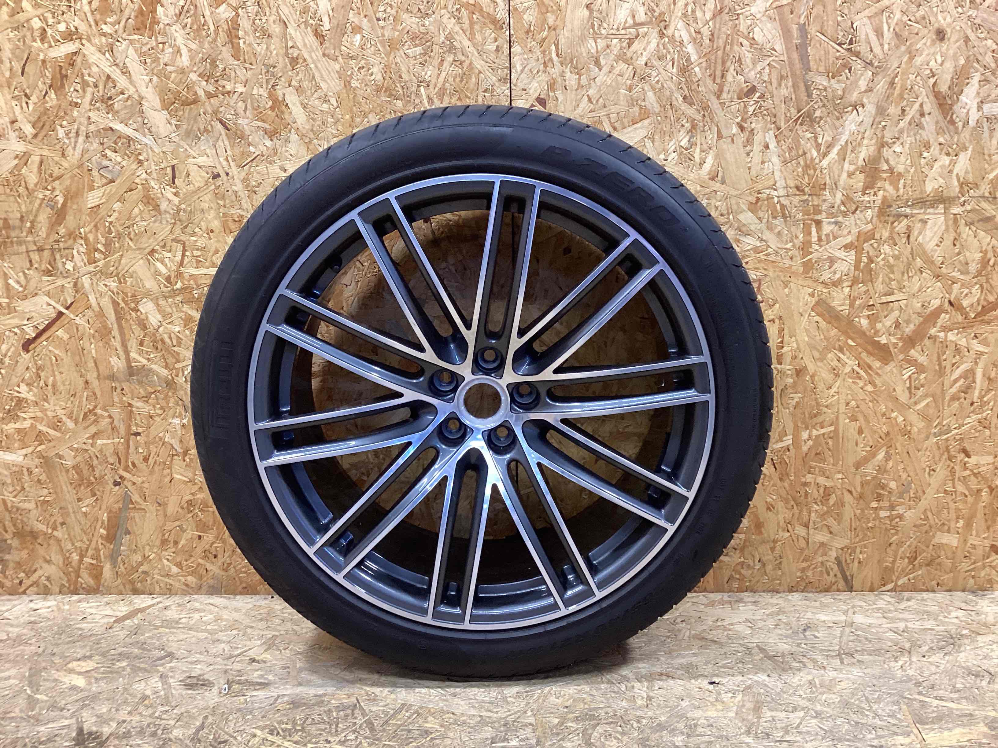 Диск Porsche Macan 200525-124