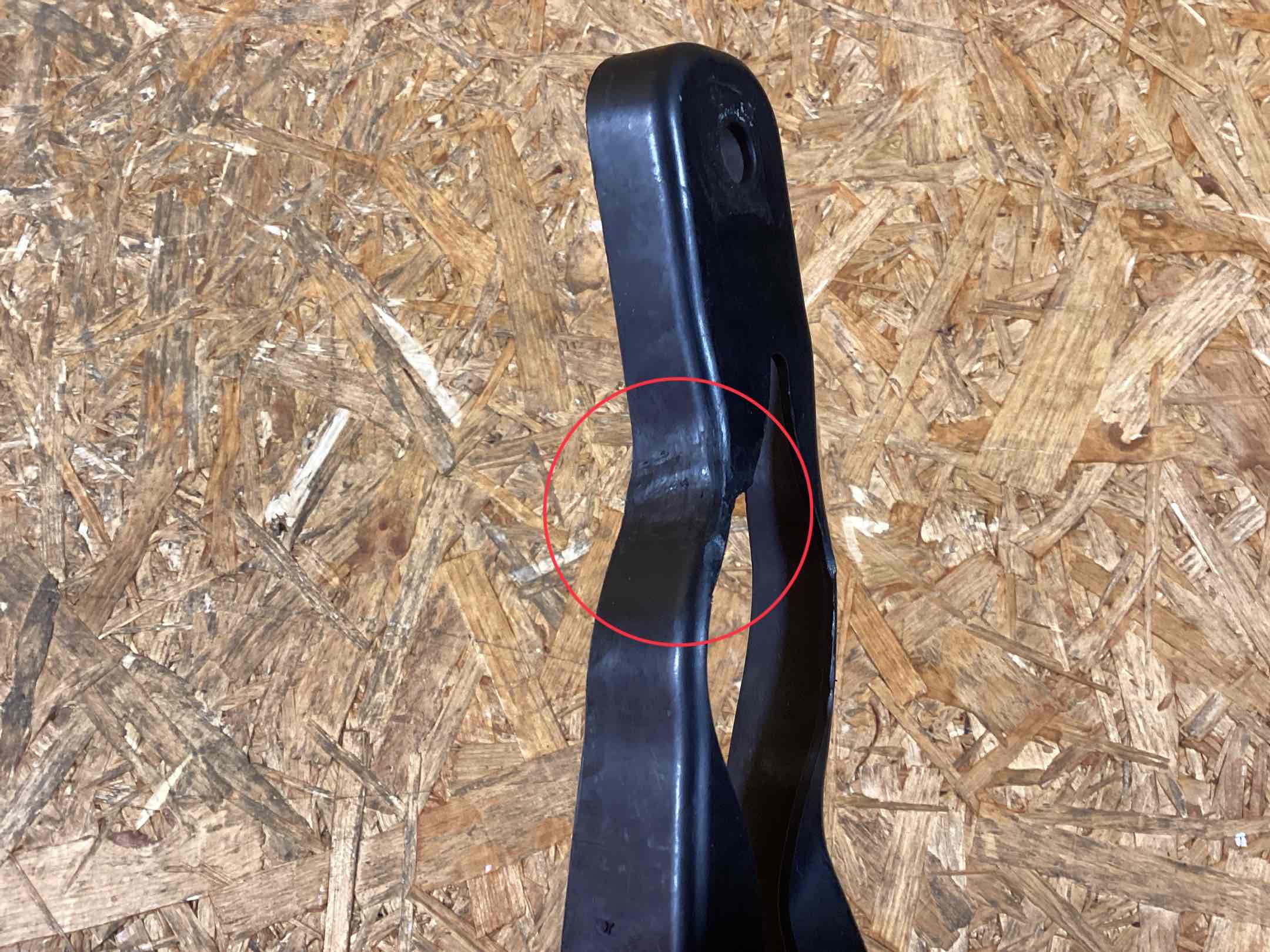 Усилитель бампера Porsche Macan 200624-114