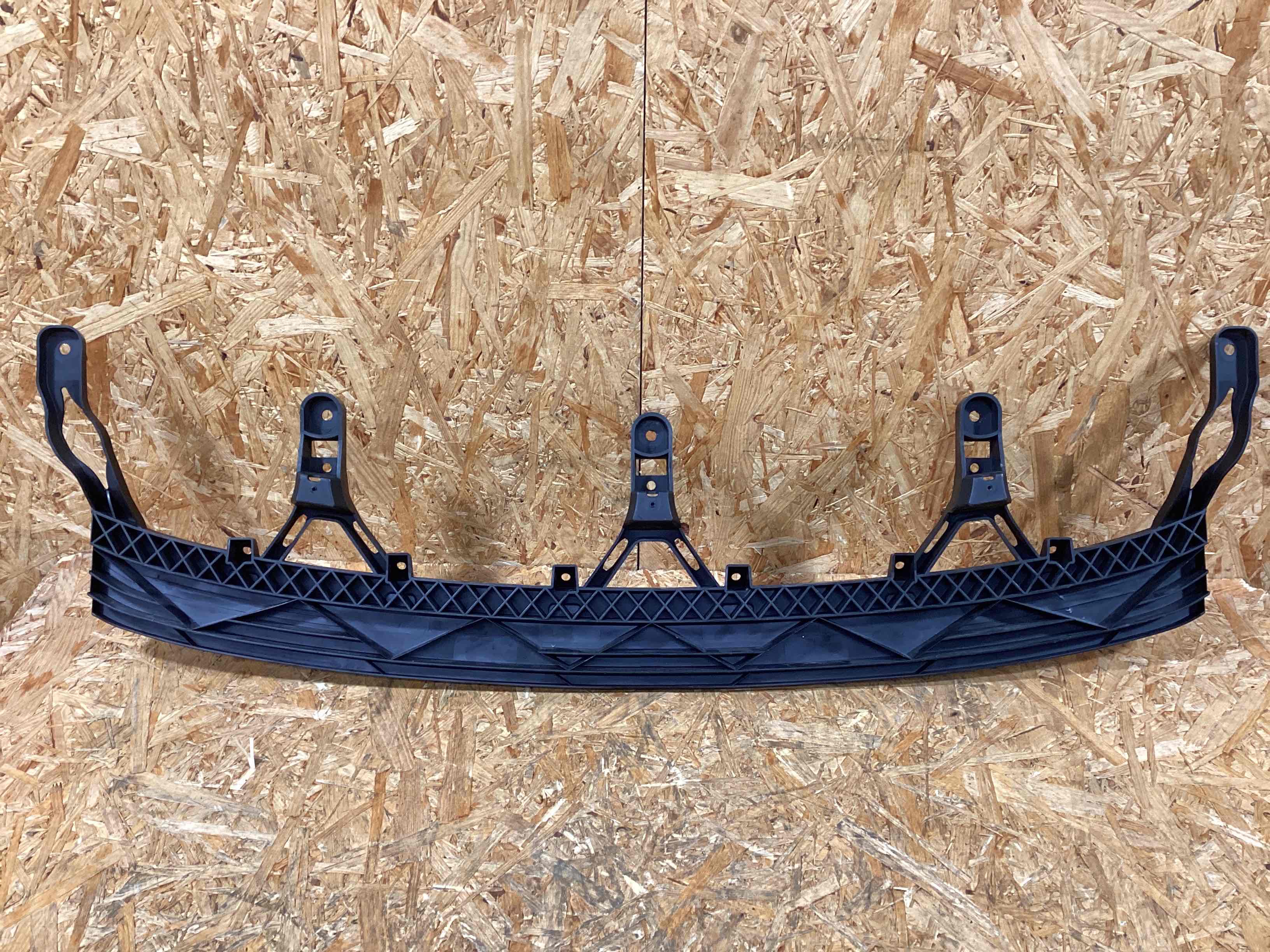 Усилитель бампера Porsche Macan 200624-114