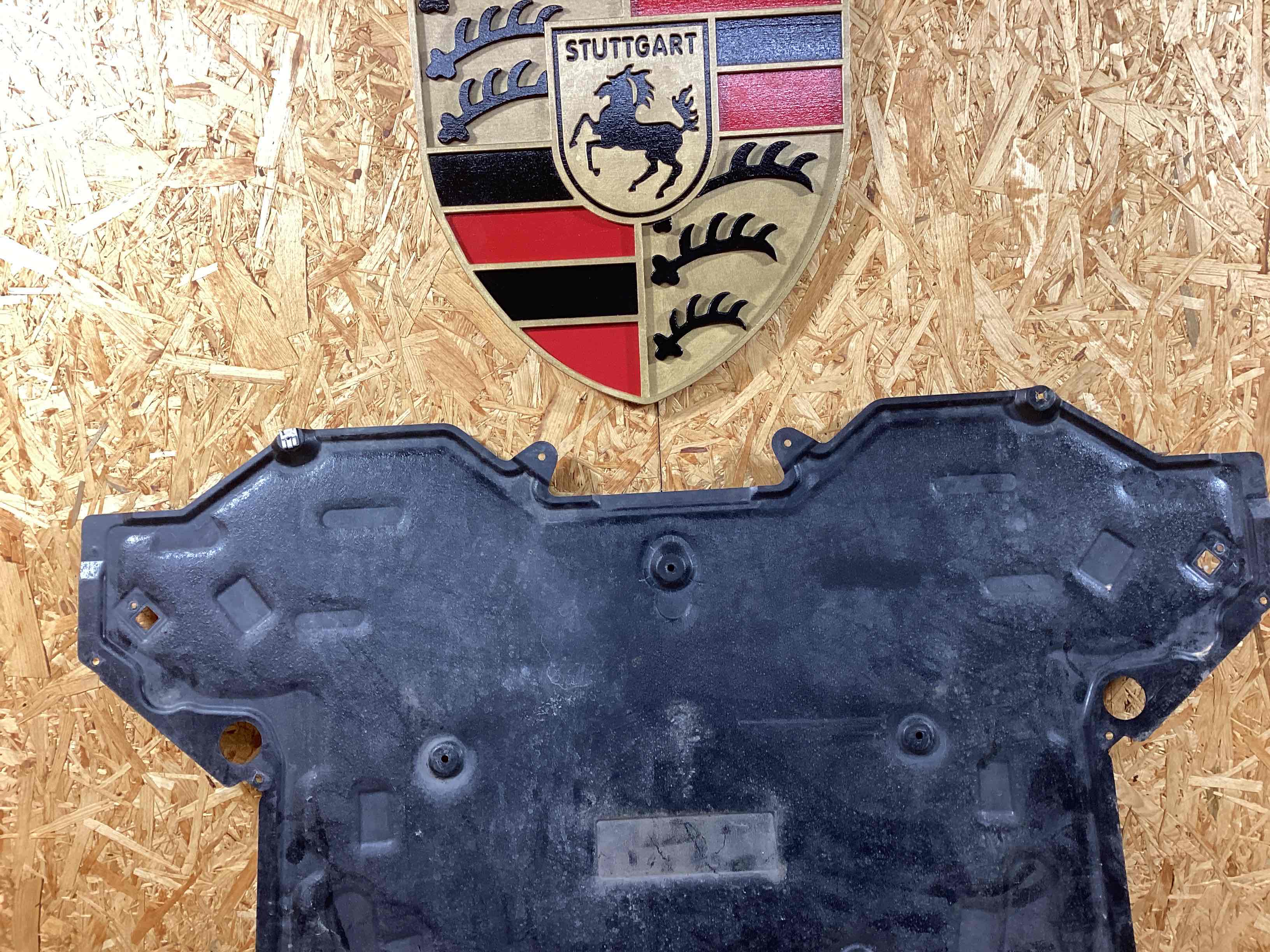 Защита днища кузова Porsche 911 201125-101