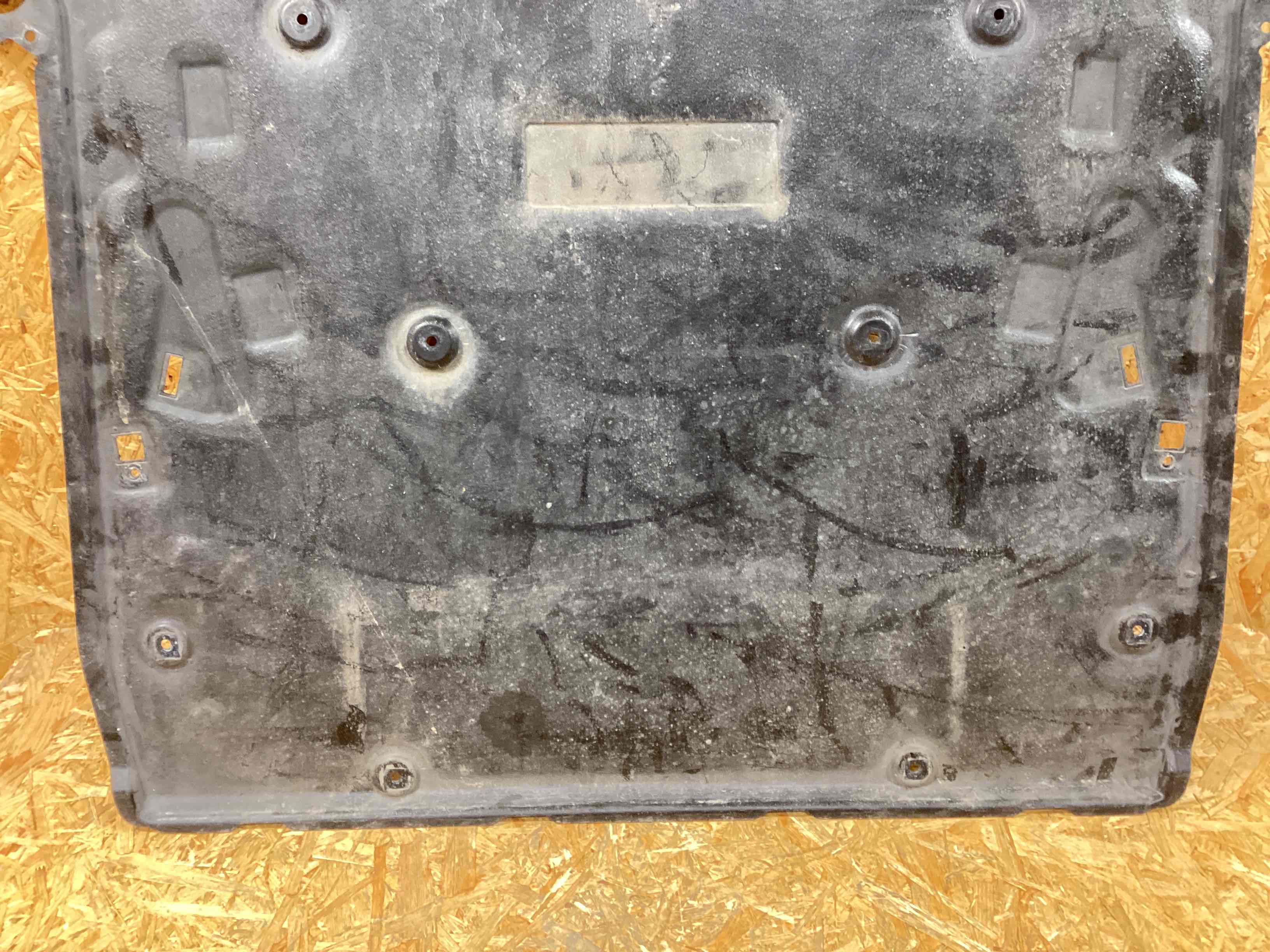 Защита днища кузова Porsche 911 201125-101