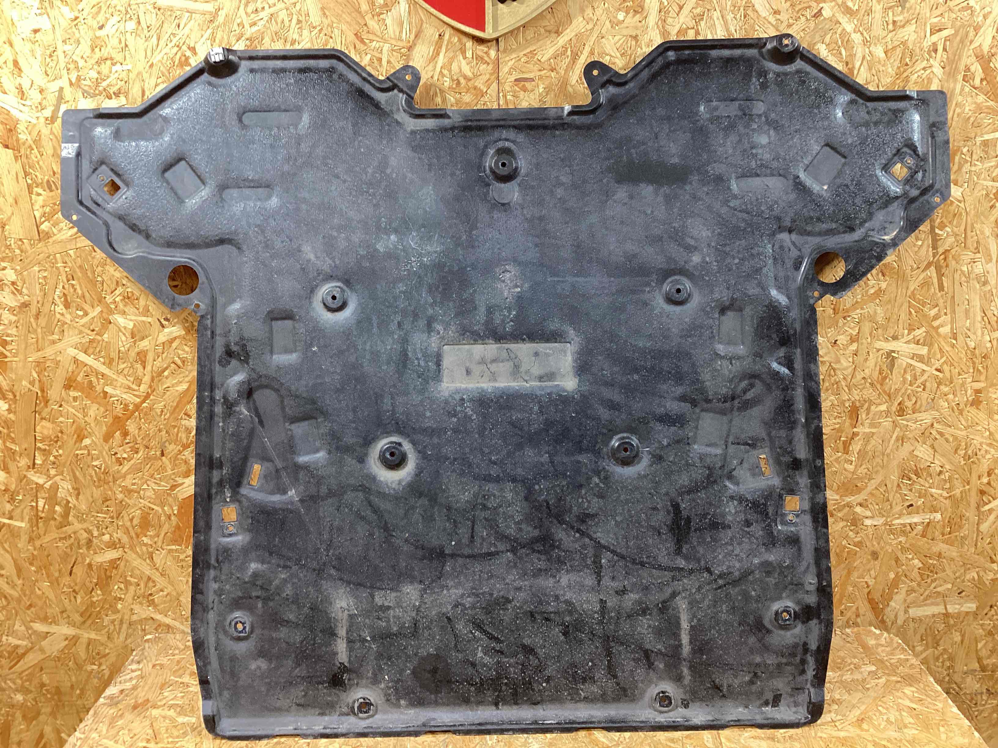 Защита днища кузова Porsche 911 201125-101