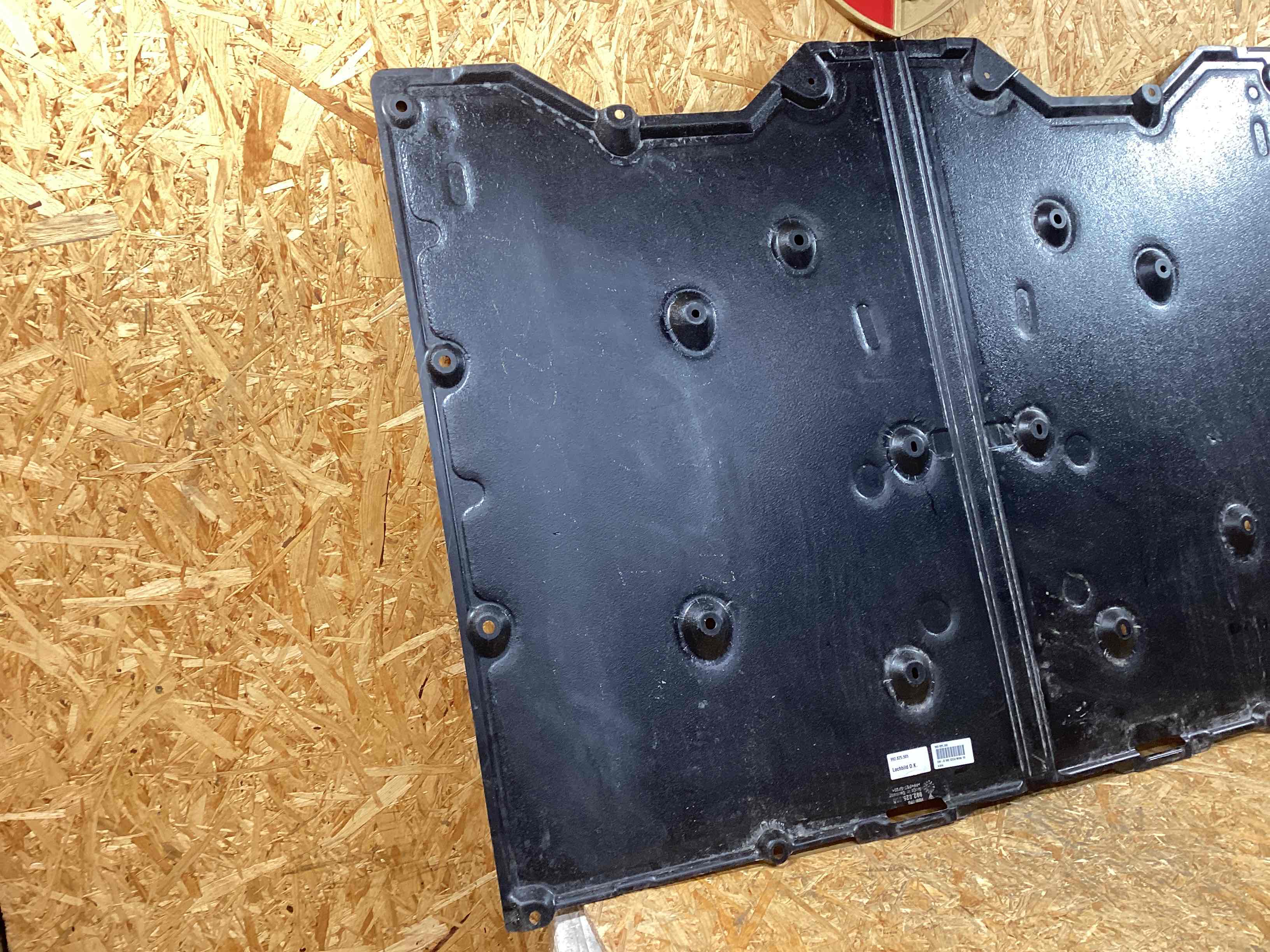 Защита днища кузова Porsche 911 201125-102