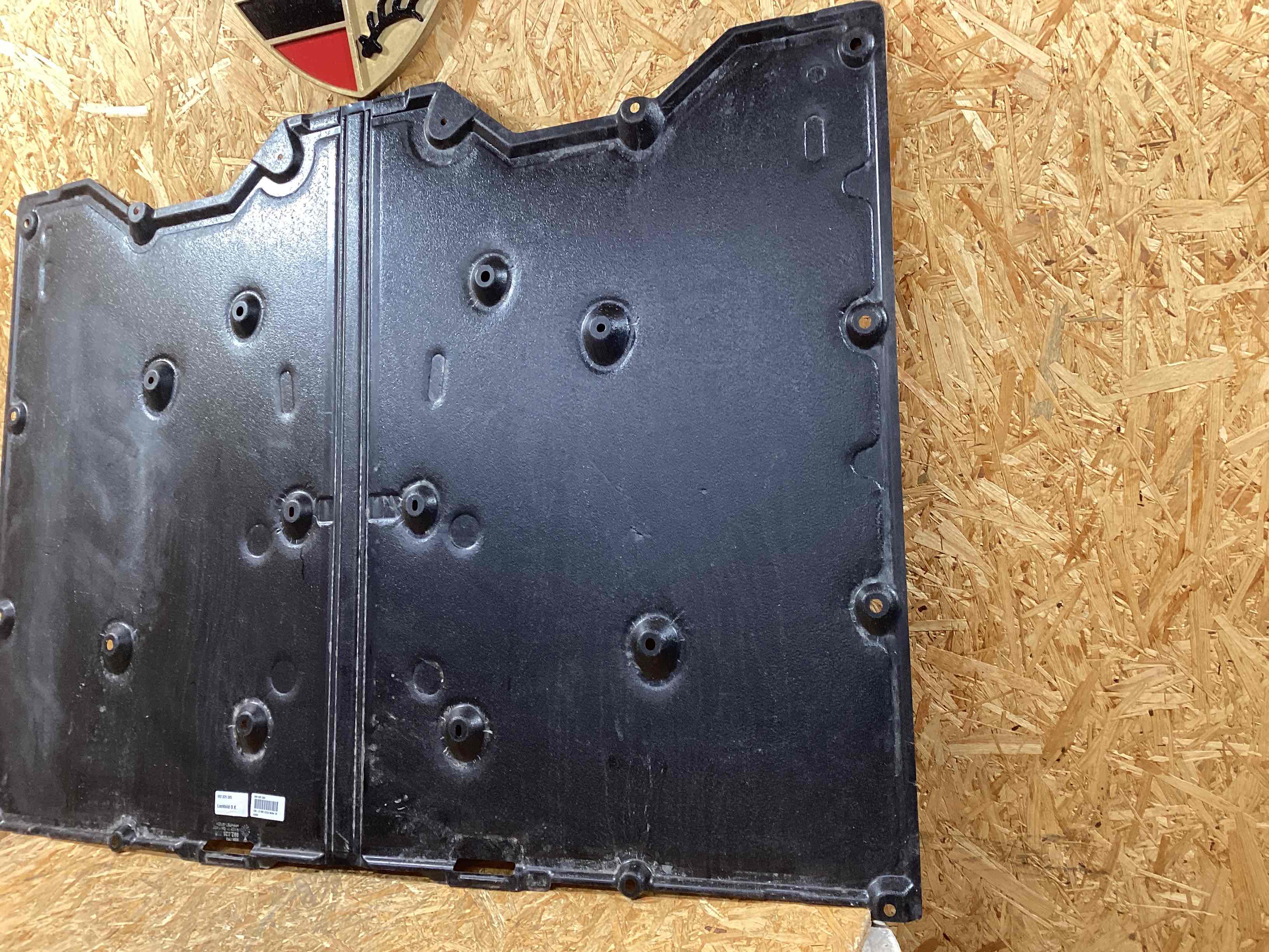 Защита днища кузова Porsche 911 201125-102