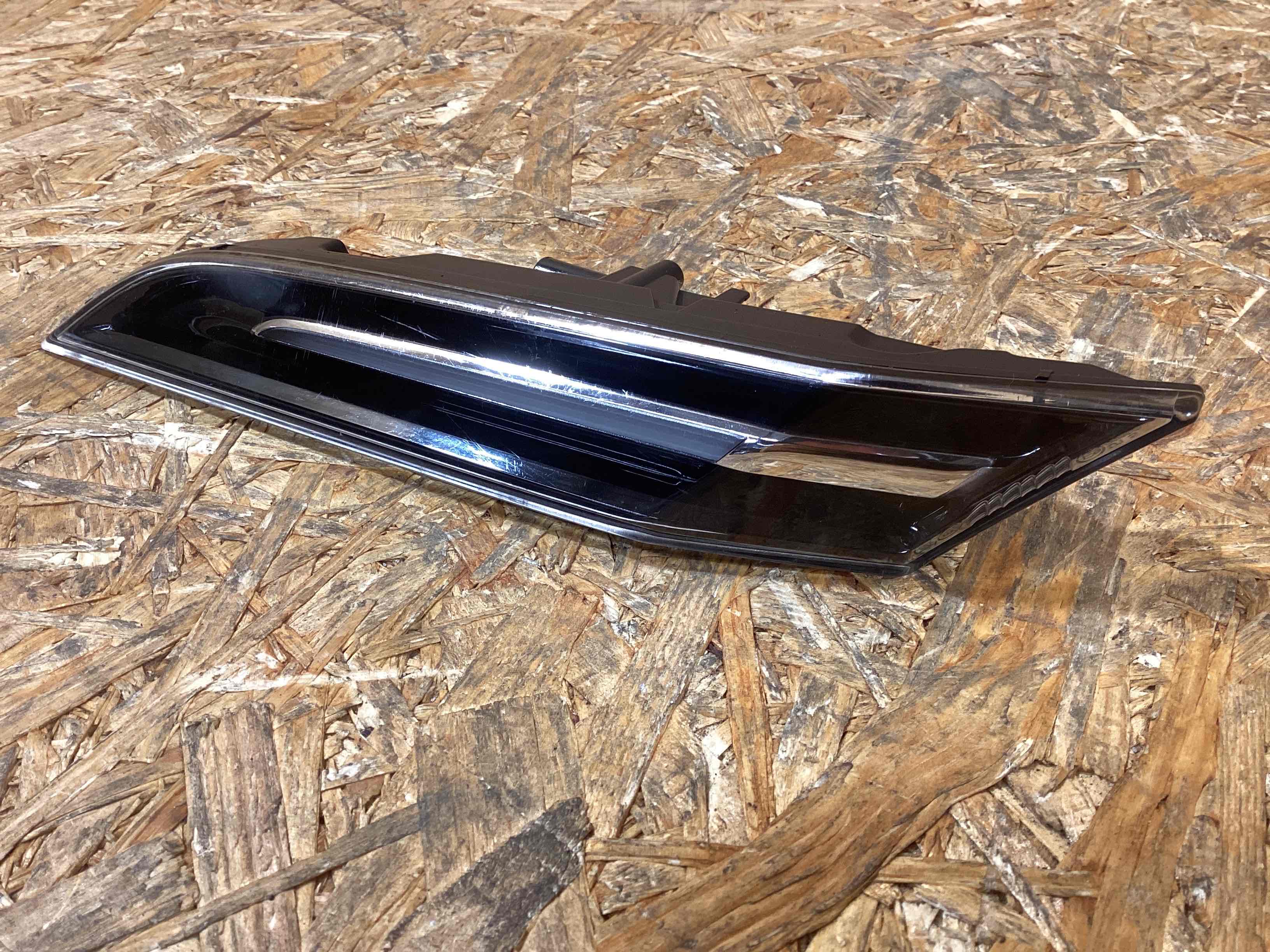 Фонарь (указатель/повторитель поворота, поворотник) Porsche 911 201125-108