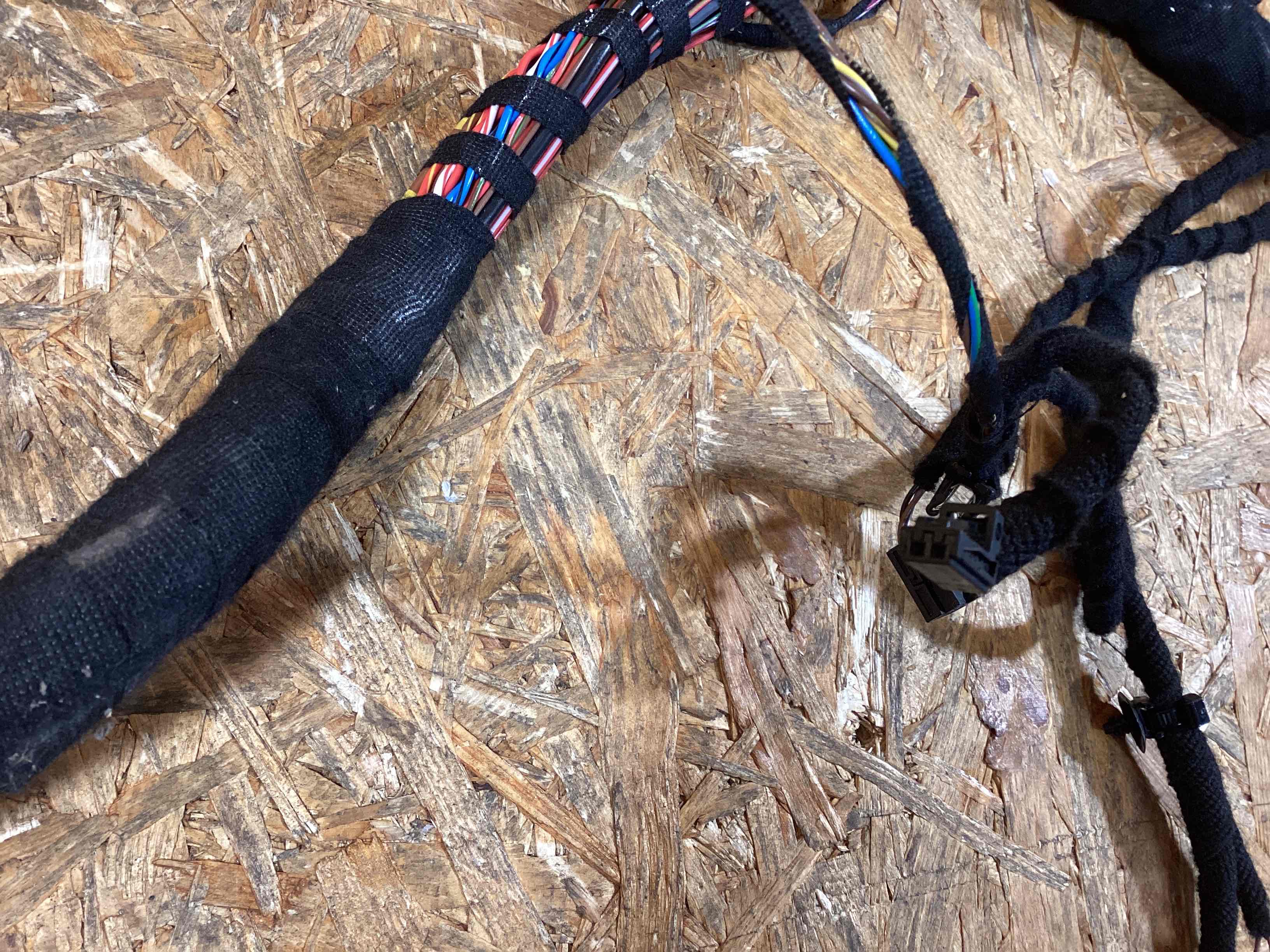 Электропроводка (коса) Porsche Taycan 210126-112